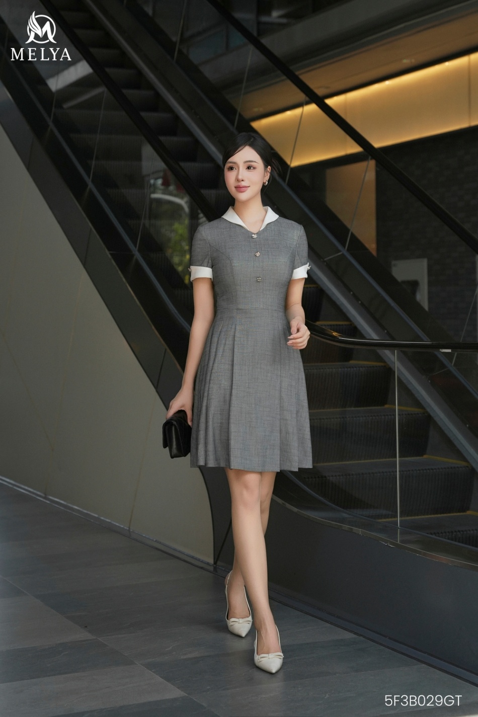 Đầm xòe A - Shimmer Line - Ghi xám