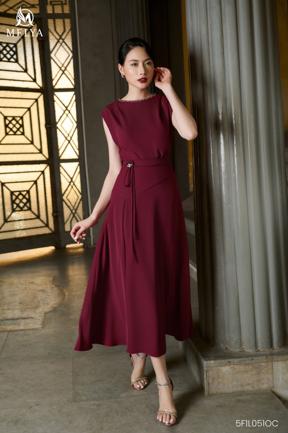 Set bộ - Lacy set - Áo chờm vai & chân váy xòe - Đỏ