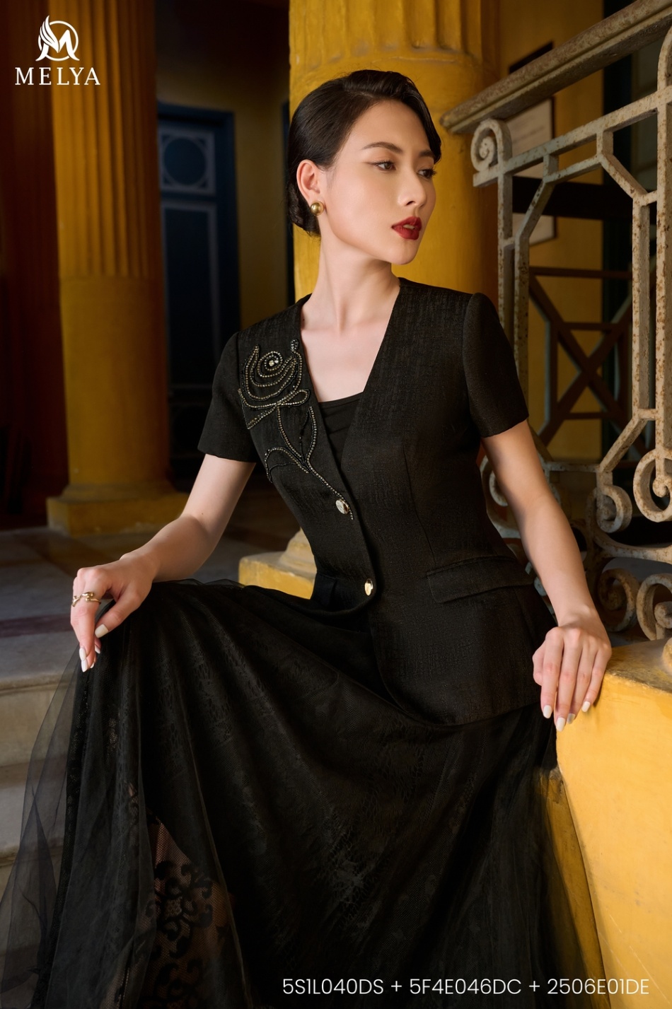 Áo hai dây - Len tăm - Lyna tank - Đen