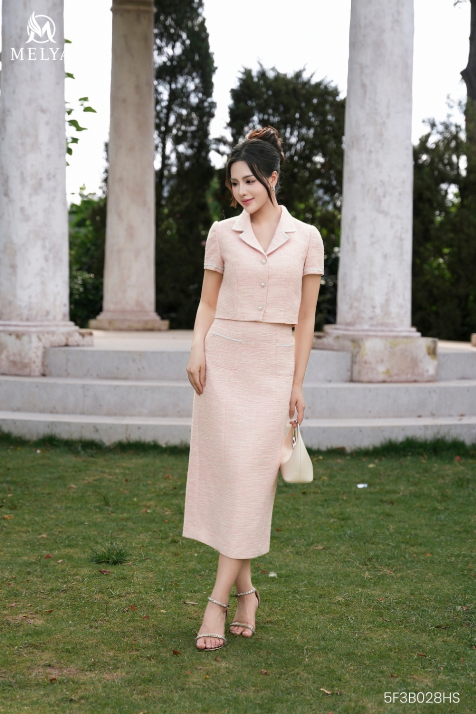 Set bộ - Blush Poise - Áo khoác lửng & chân váy ôm suông - Hồng