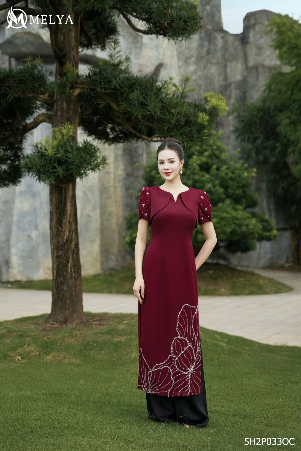 Áo dài - Phong Lan blend kim cương đính kết - Đỏ đô