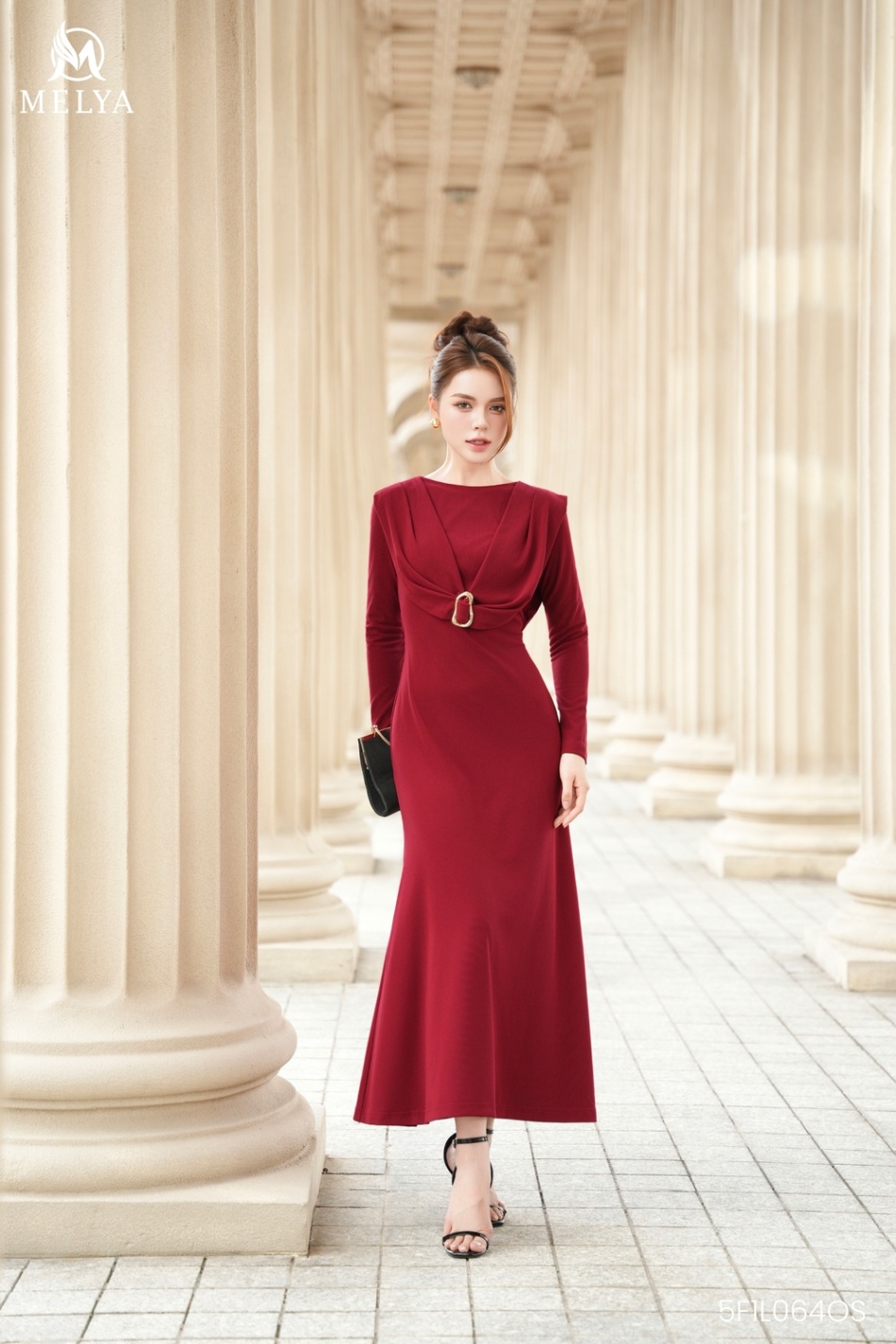 Đầm đuôi cá - Tara dress dệt kim dài tay - Đỏ