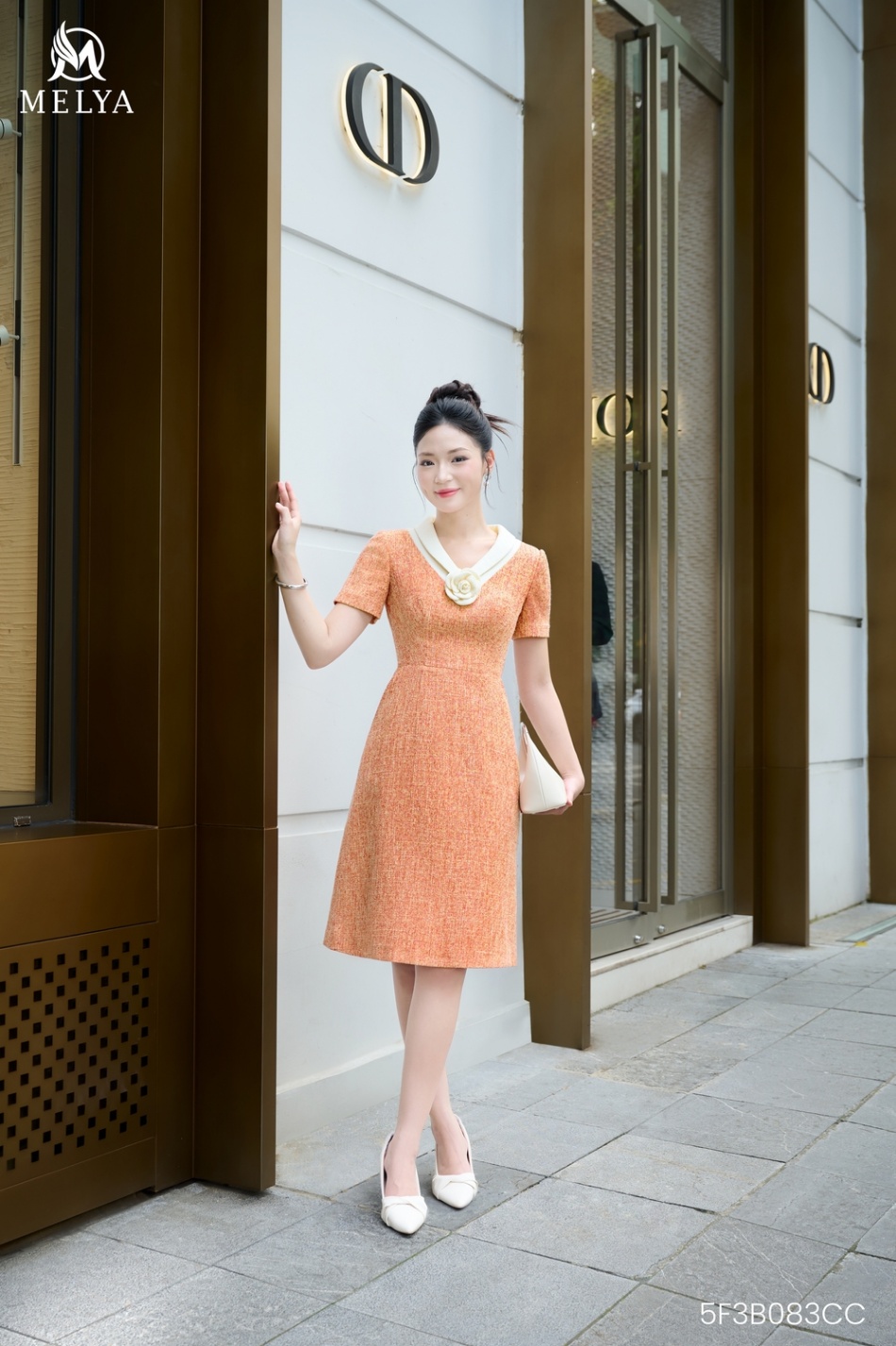 Đầm A - Camellia phối cổ - Cam pastel