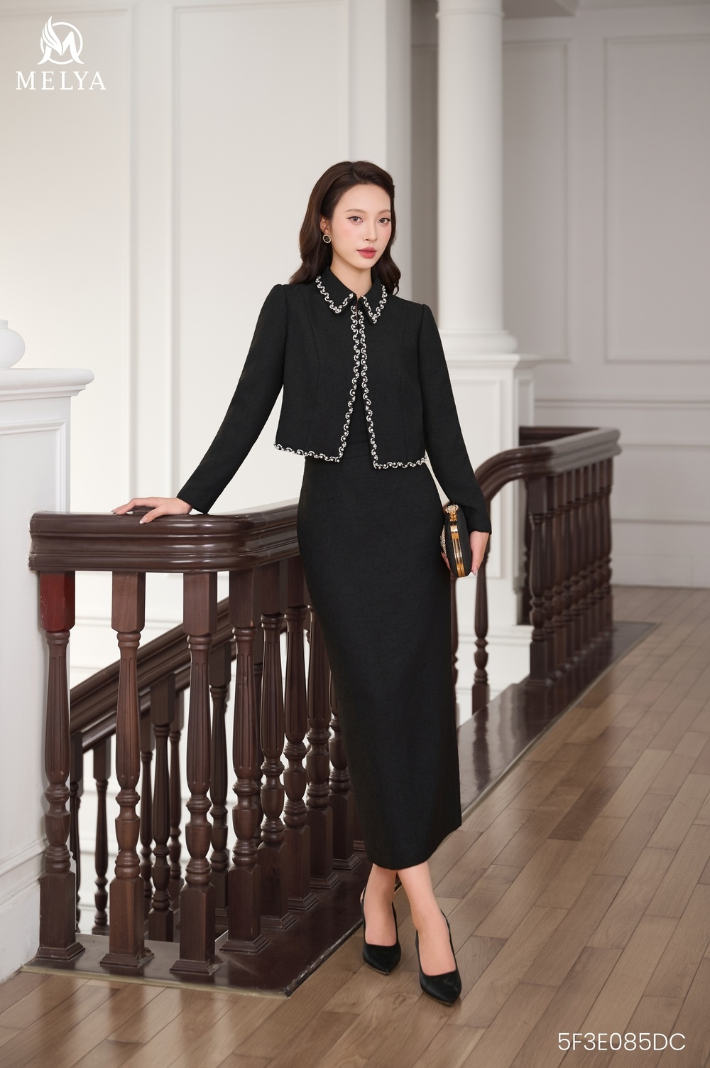 Set bộ - Ebon chic - Áo khoác lửng & chân váy ôm suông - Đen