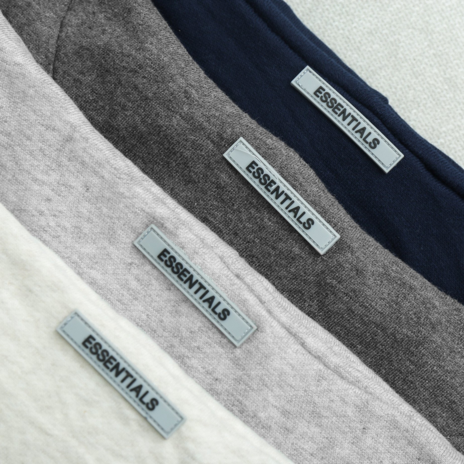 HOODIE ESSENTIALS