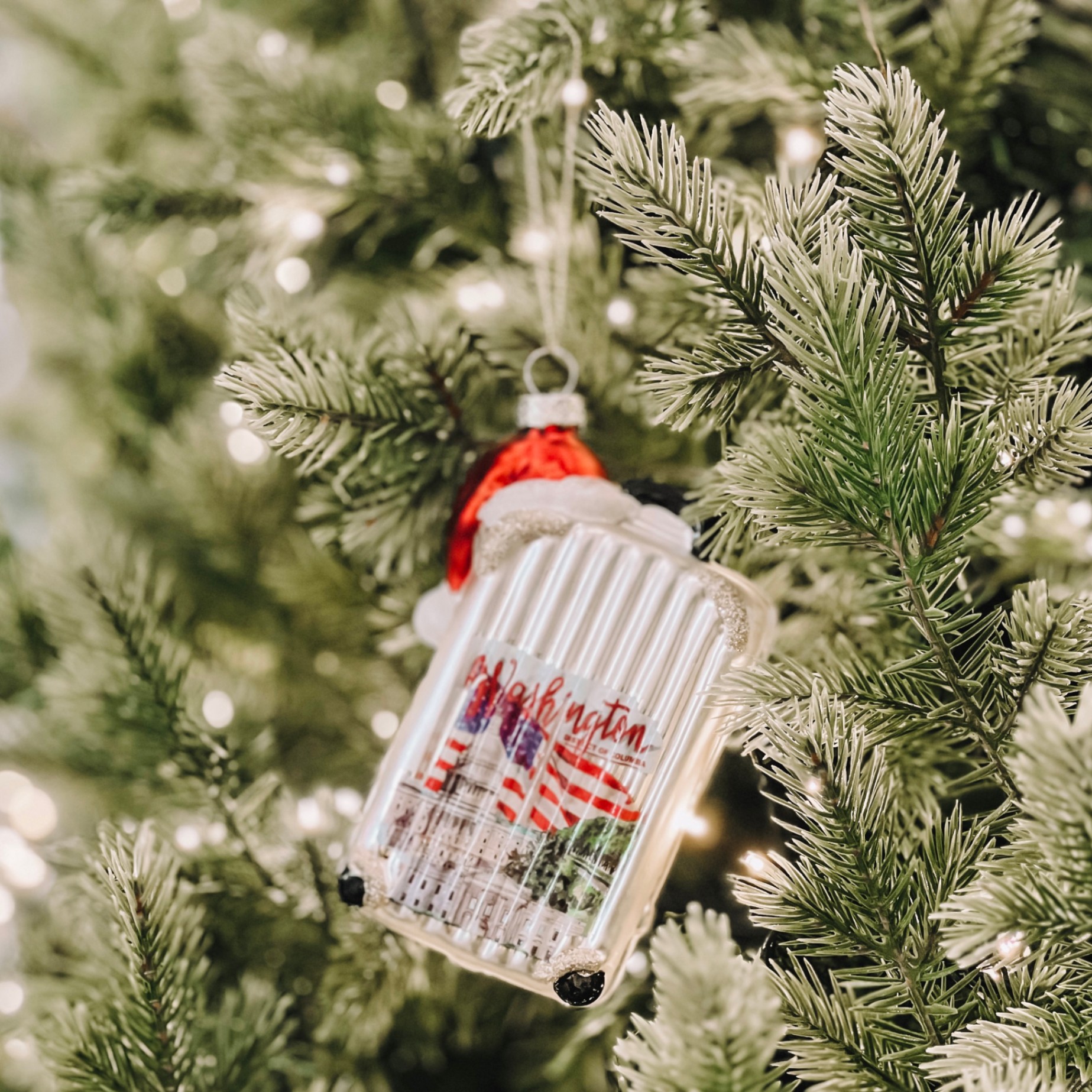 Glass trunk Ornament W23 - Đồ Treo Vali Thủy Tinh