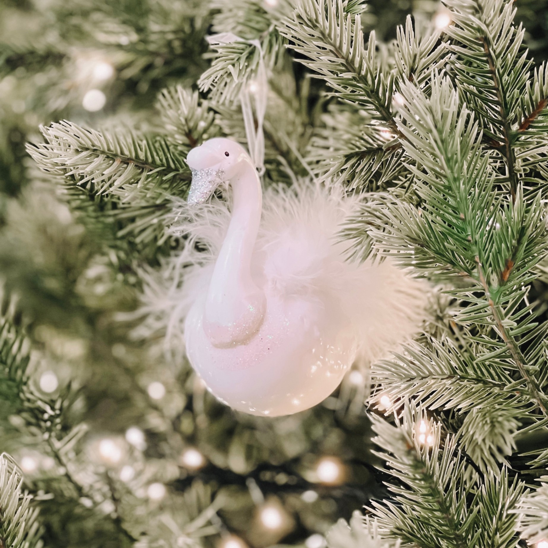 Glass white swan Ornament W23 - Đồ Treo Hình Thiên Nga Thủy Tinh