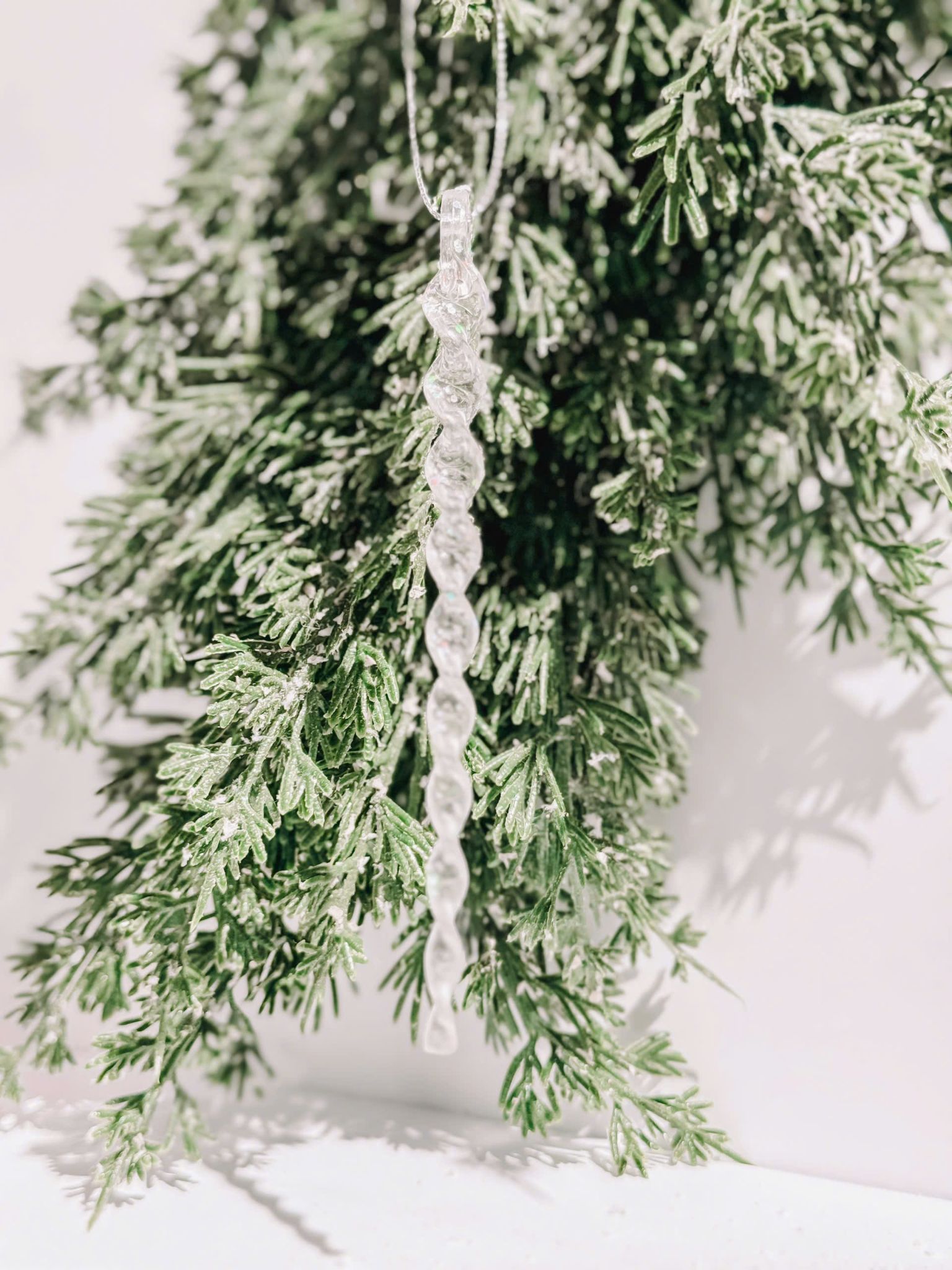 Hanging Icecle - Đồ Treo Trụ Băng 01