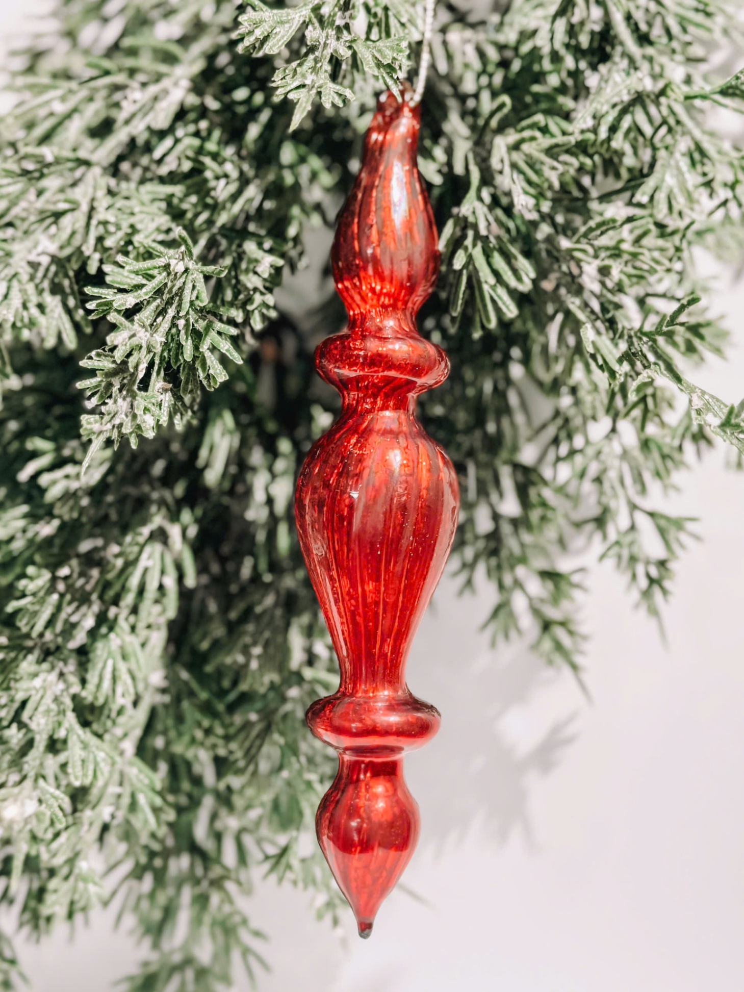 Red Color Glass Hanging Icicle - Đồ Treo Trụ Băng Thủy Tinh Màu Đỏ