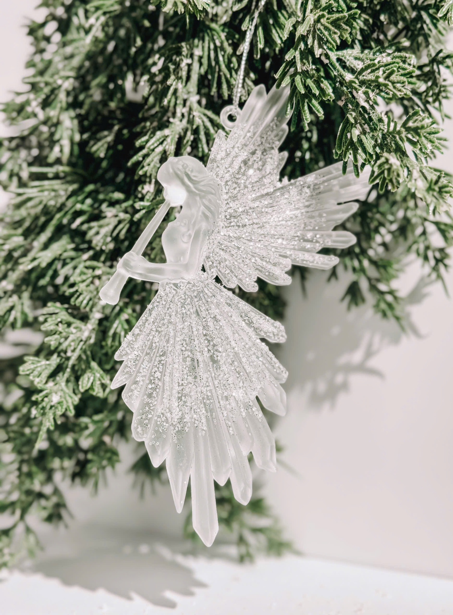 Angel In Silver - Thiên Thần Cánh Bạc Thổi Kèn