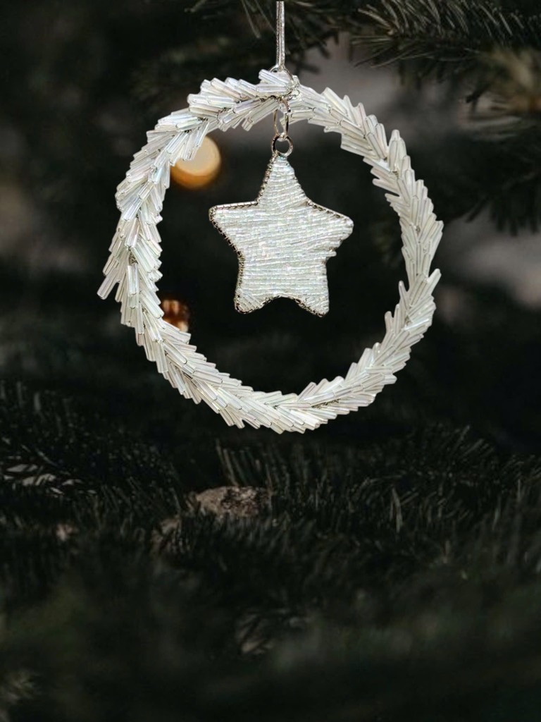 Beaded Wreath with Star Ornament