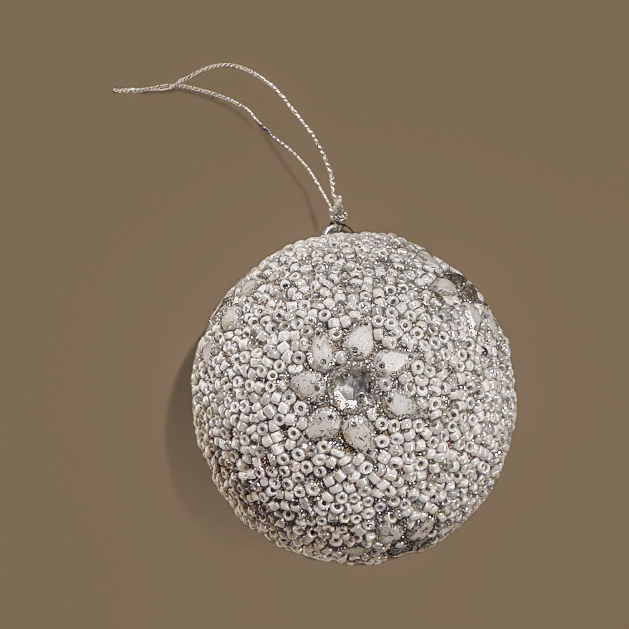 Beaded Glitter Ball Ornament - Quả Châu Đính Hạt Hoa Tuyết