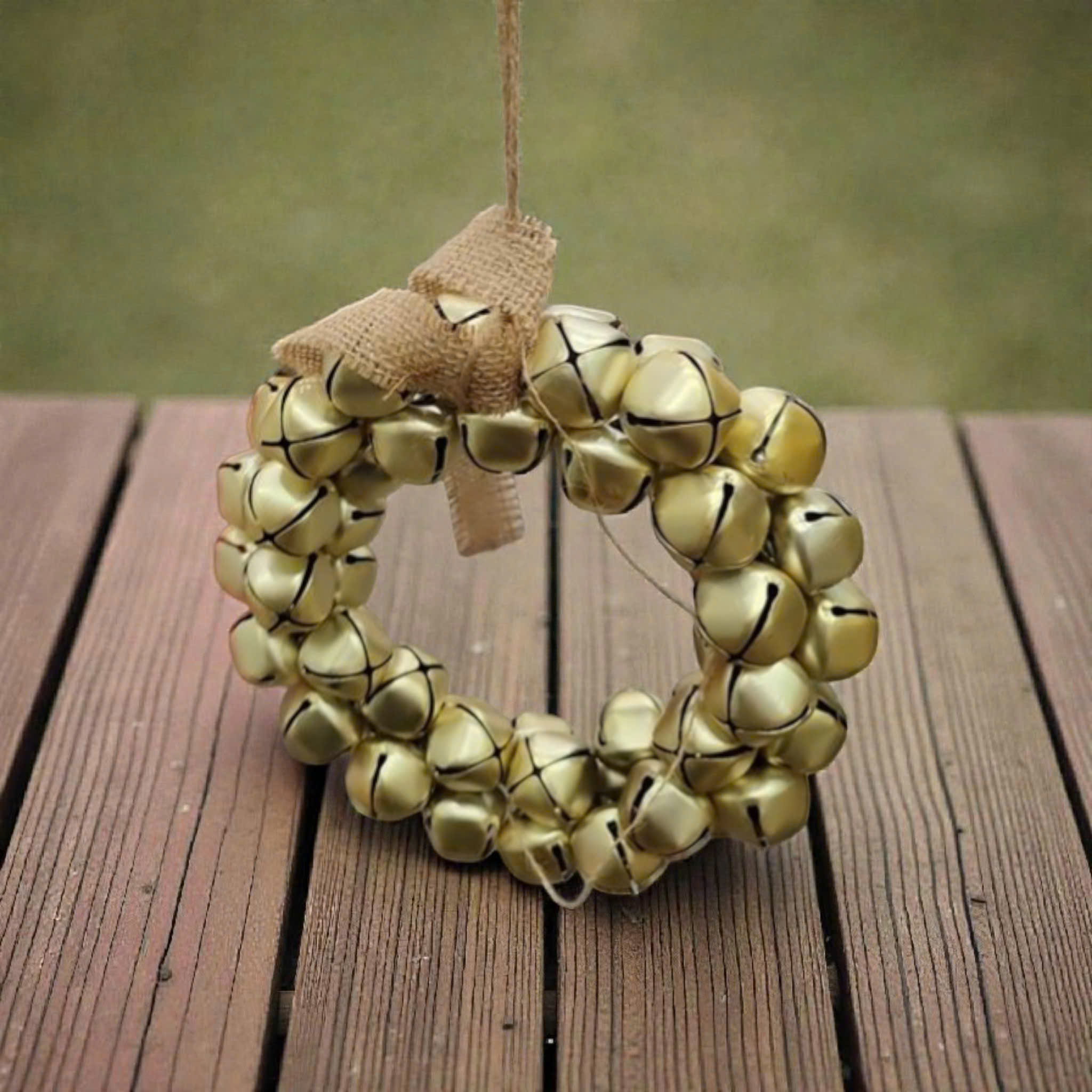 Bronze Bell Wreath - Vòng Chuông Giáng Sinh Màu Đồng