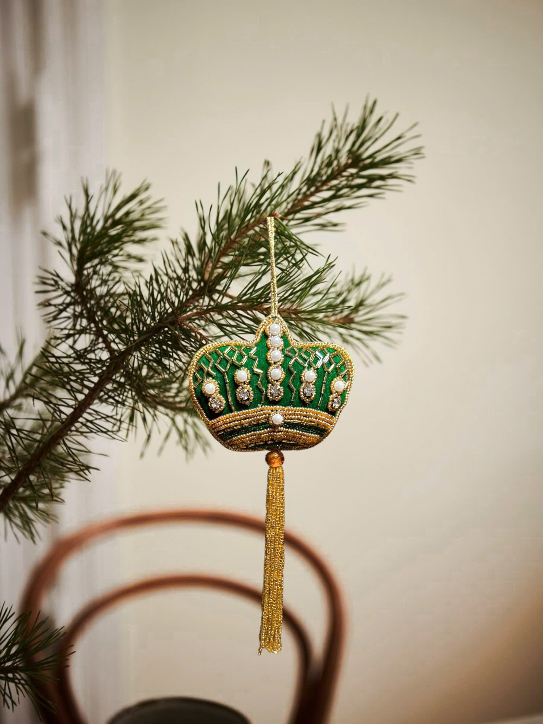 Fabric Embroidered Crown Tassel Ornament - Vương Miệng Tassel