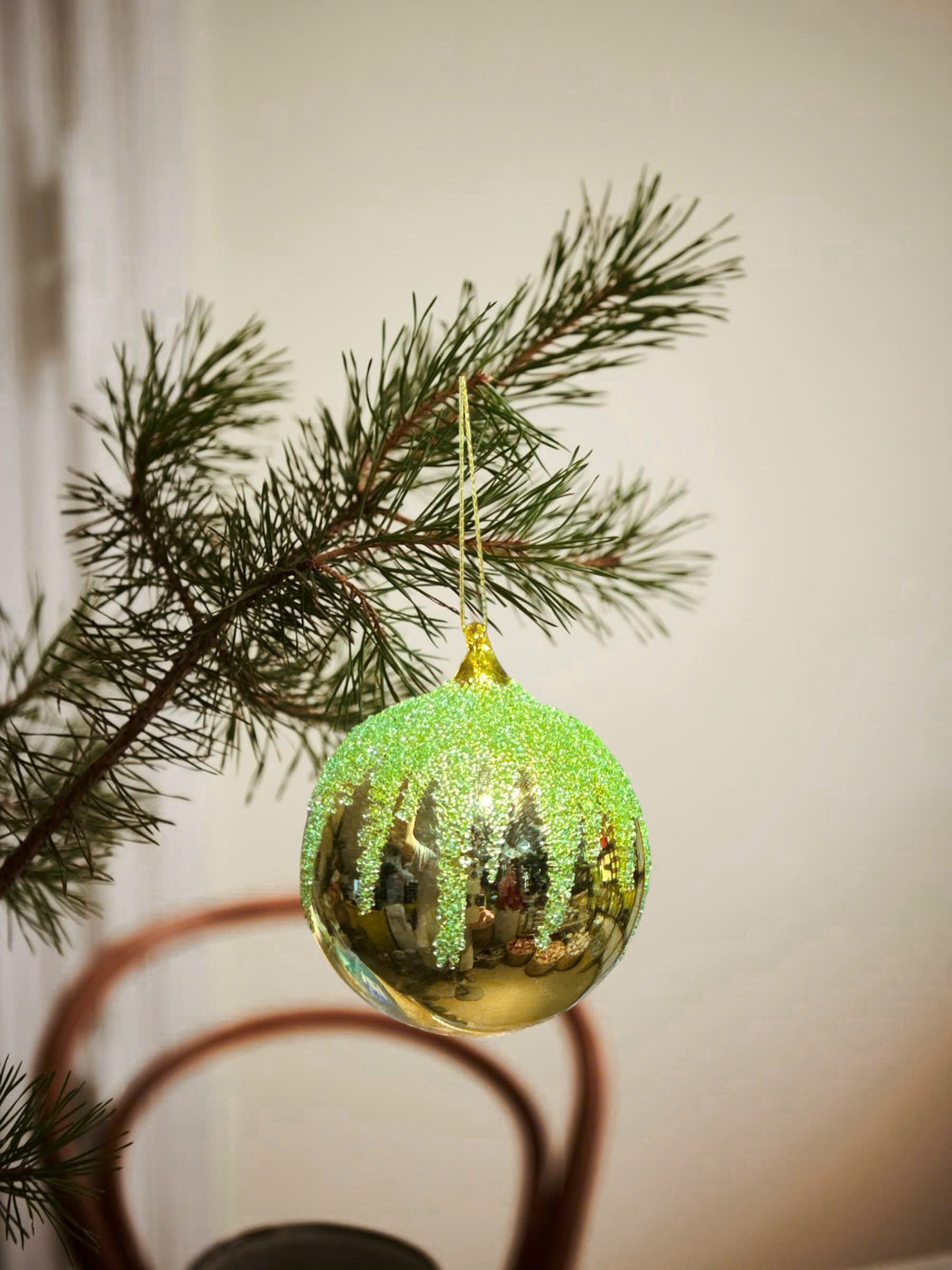 Glass Ornament - Châu Thủy Tinh Màu Xanh