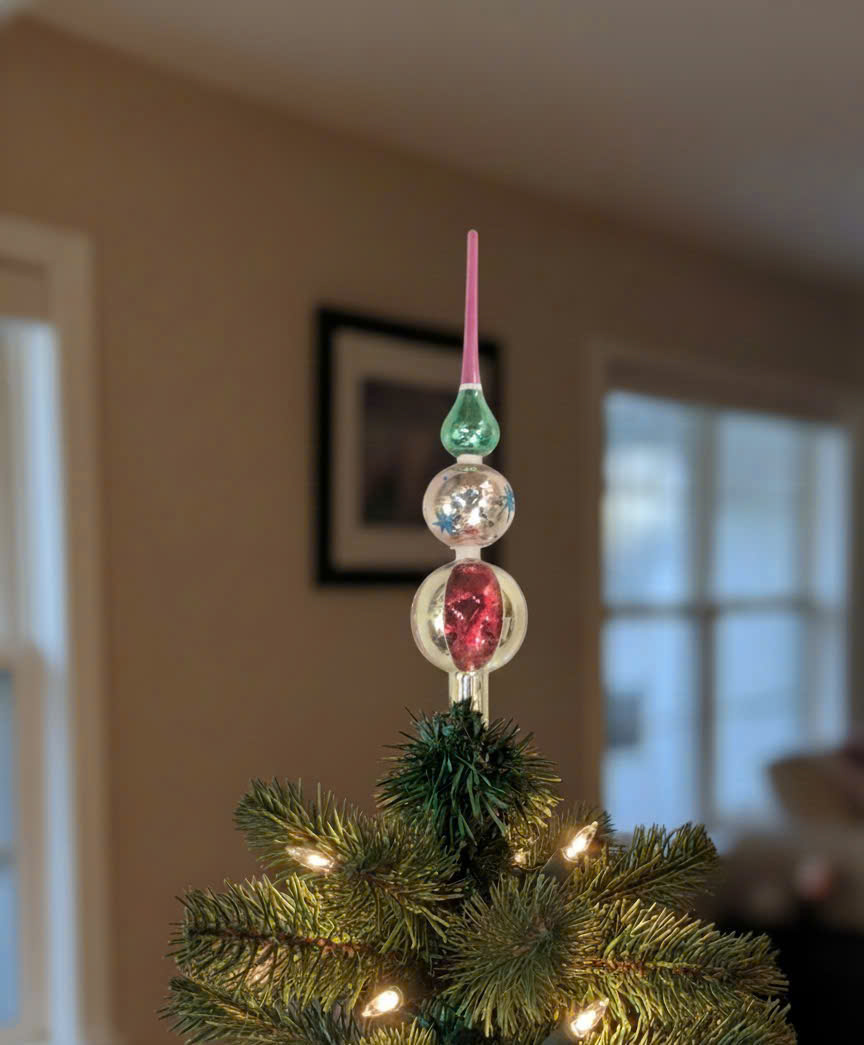 Glass Tower Ornament - Đồ Treo Hình Tháp Bằng Thủy Tinh