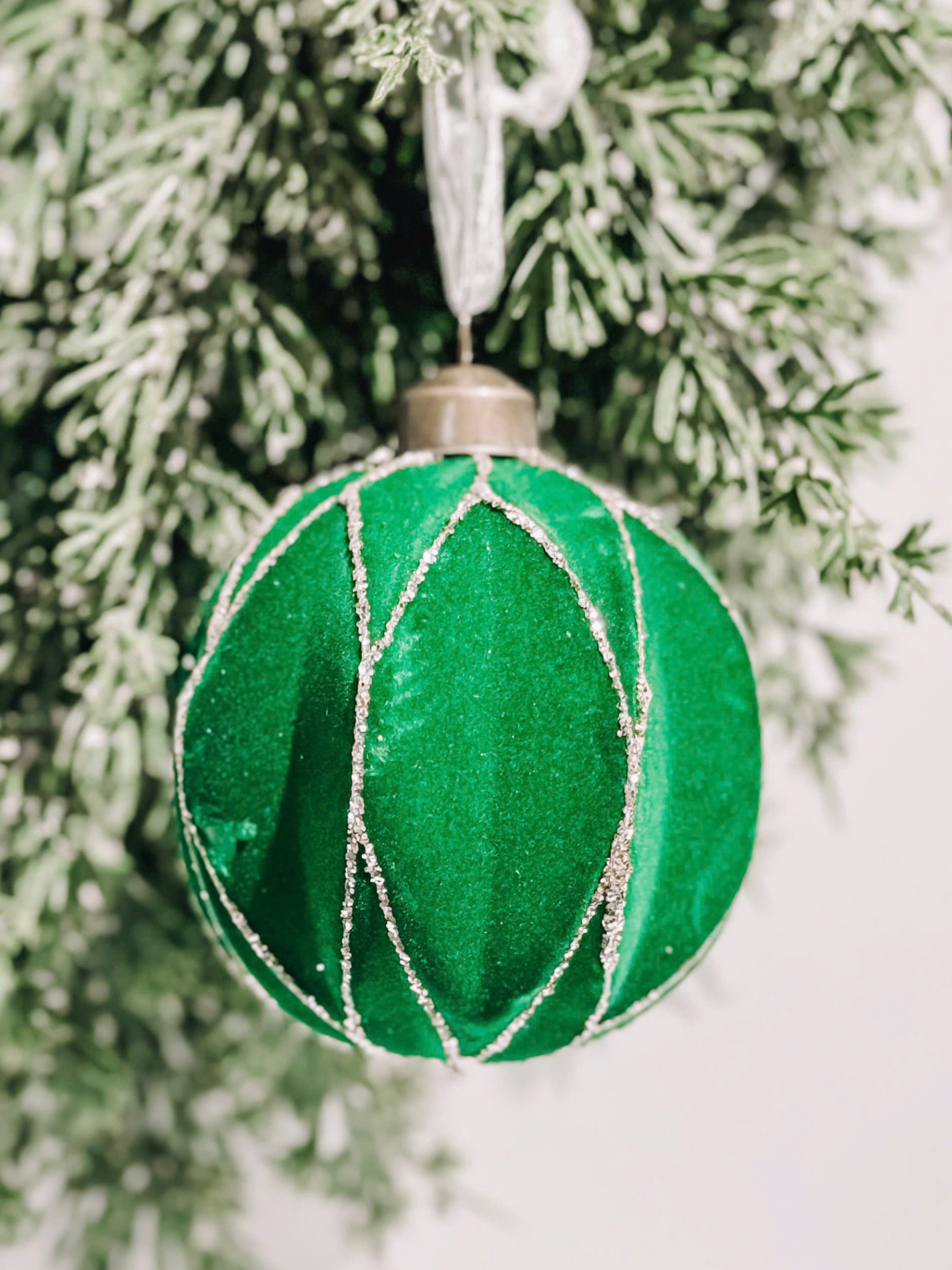 Green Color Glass Ball - Trái Châu Thủy Tinh Nhung