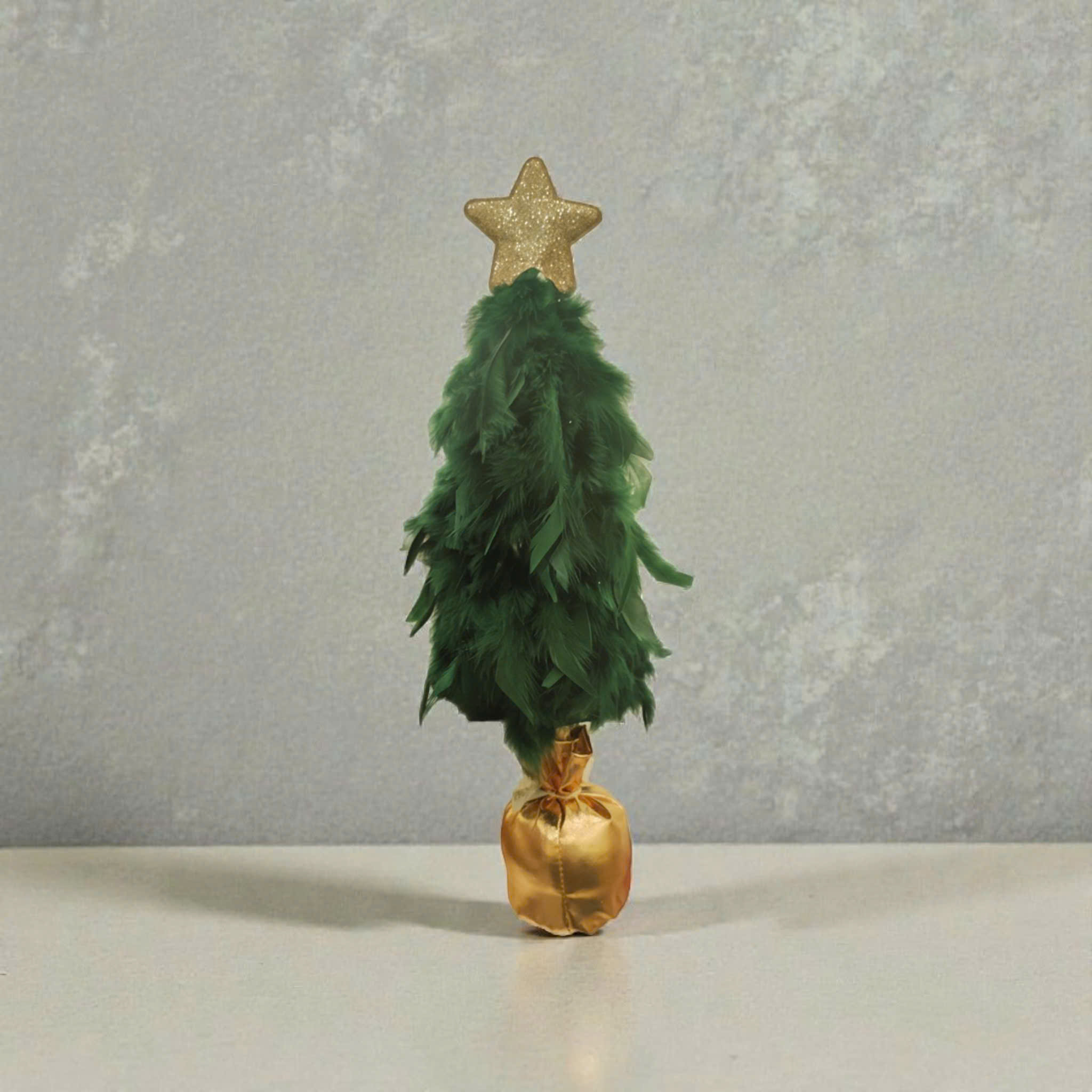 Green Fur Pine Tree - Cây Thông Lông Xanh