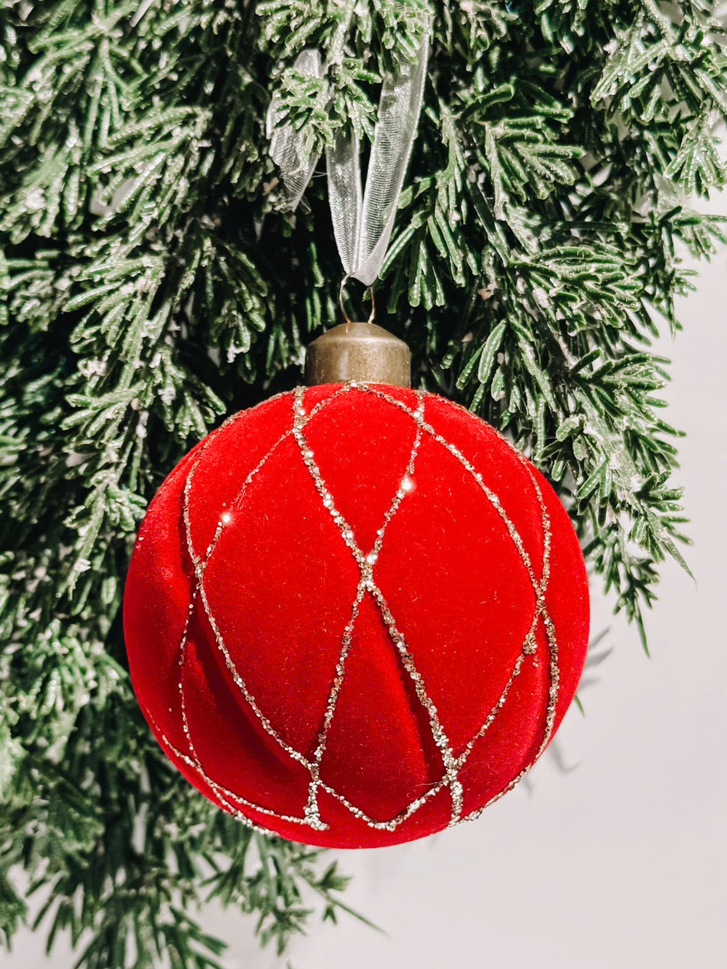 Red Color Glass Ball - Trái Châu Thủy Tinh Nhung Màu Đỏ