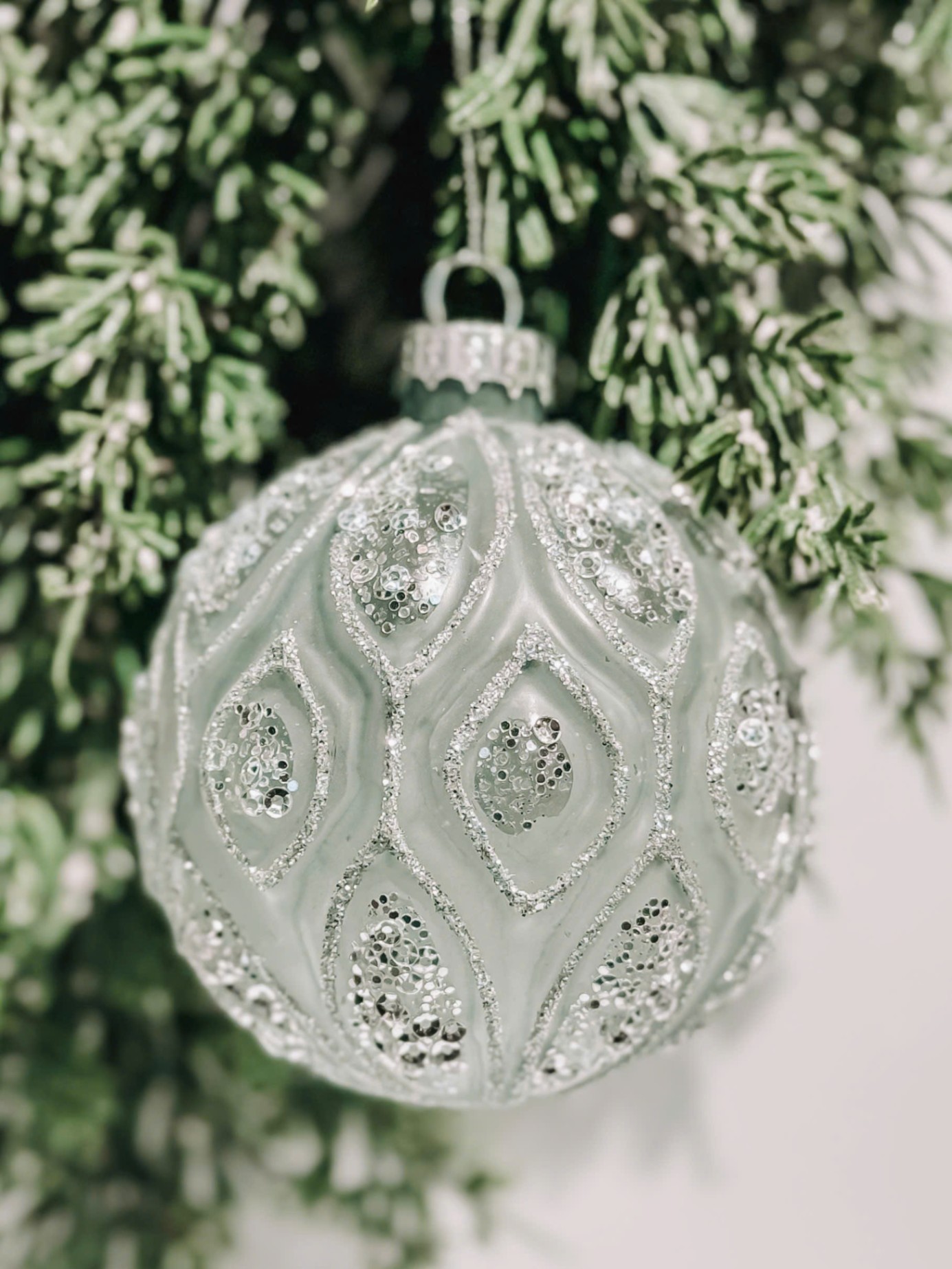 Silver Color Glass Ball - Trái Châu Thủy Tinh Màu Bạc