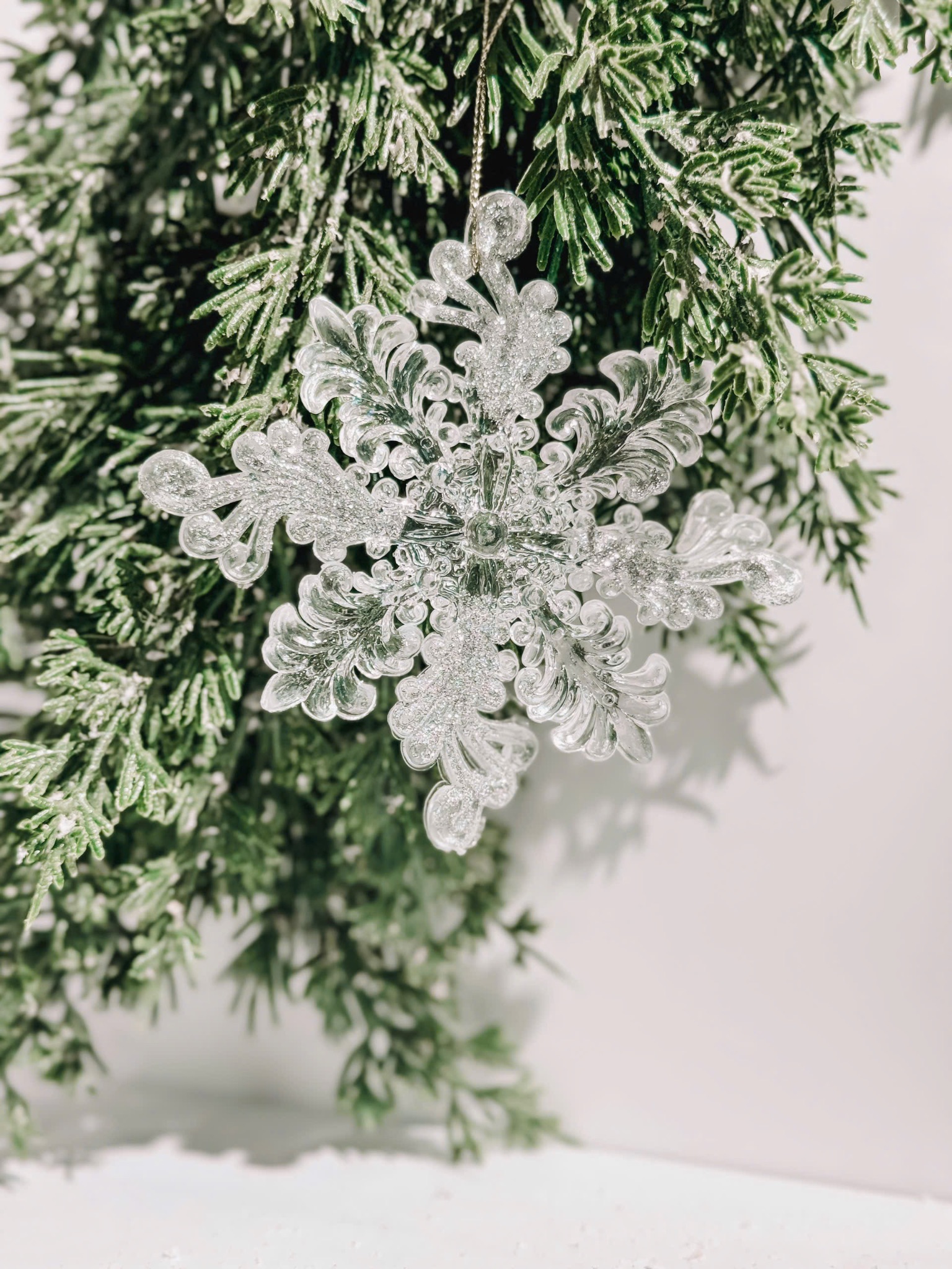 Silver Snowflake Hanging - Đồ Treo Hoa Tuyết Bạc