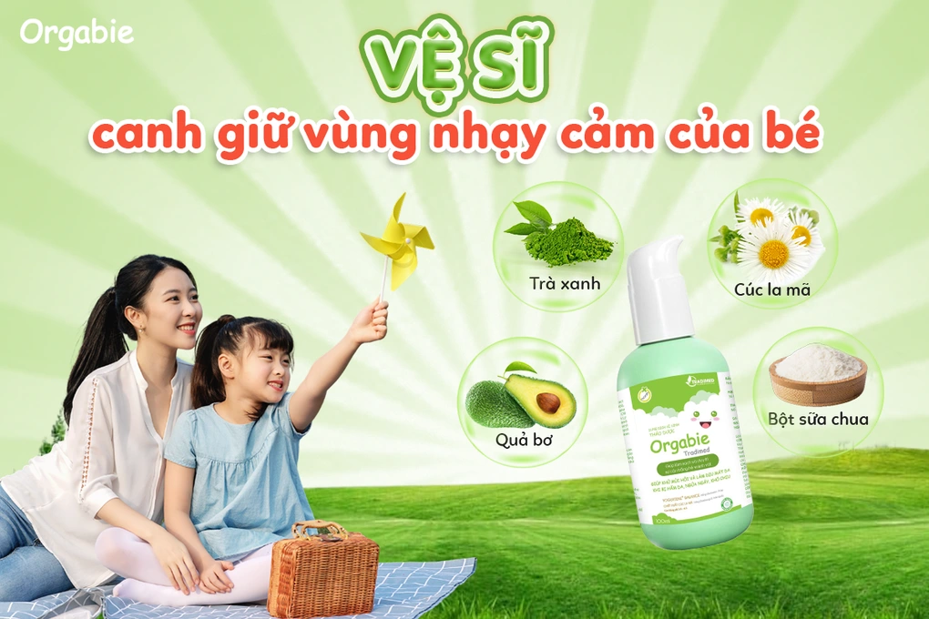 Bí quyết bảo vệ làn da trẻ khỏi rôm sảy, hăm tã mùa hè