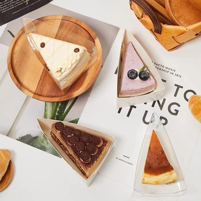 Hộp giấy đựng bánh