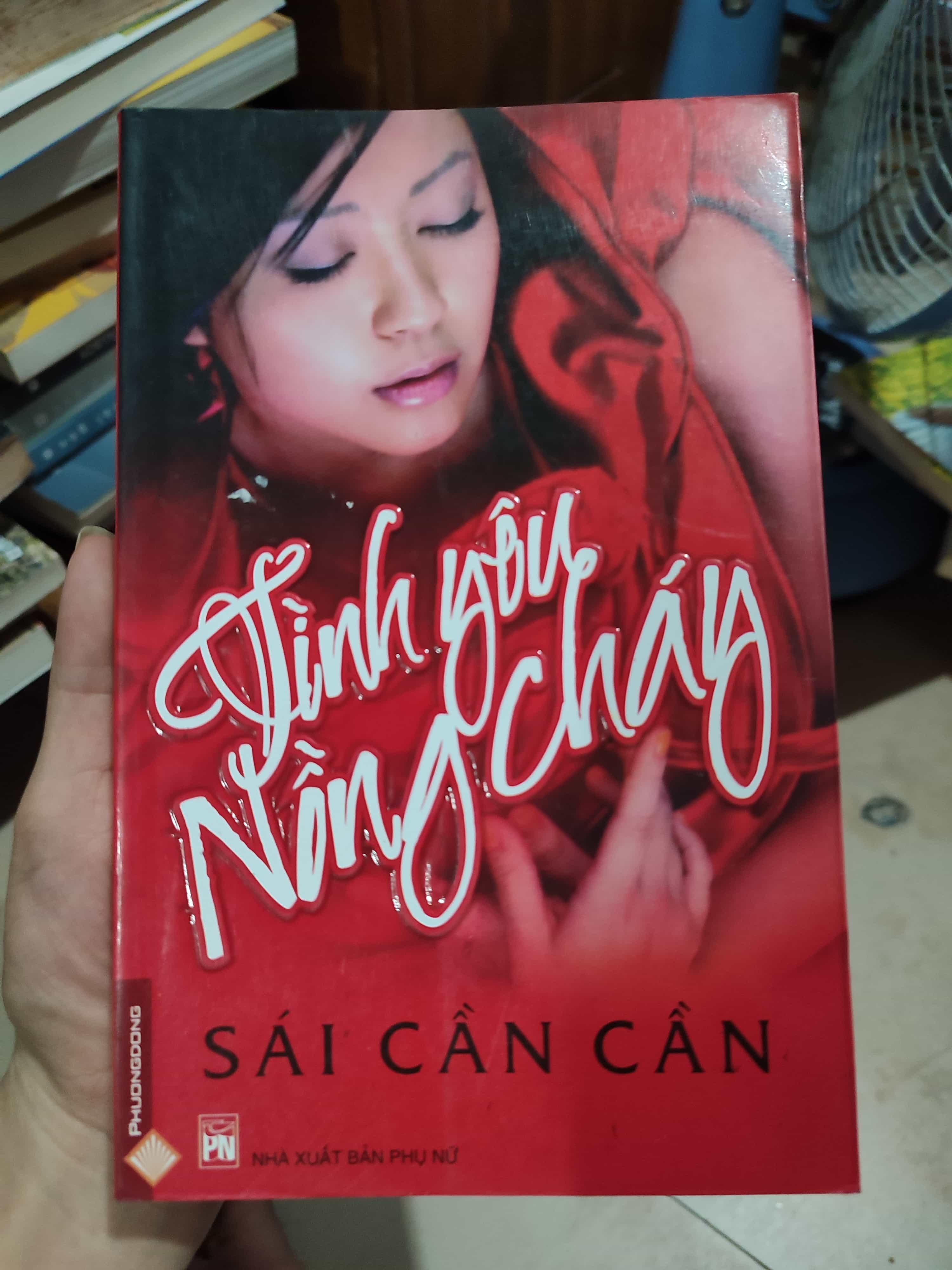 Tình Yêu Nồng Cháy01/03 (SL có thể đặt: 1 Cuốn) - SÁCH ĐẠI HỌC