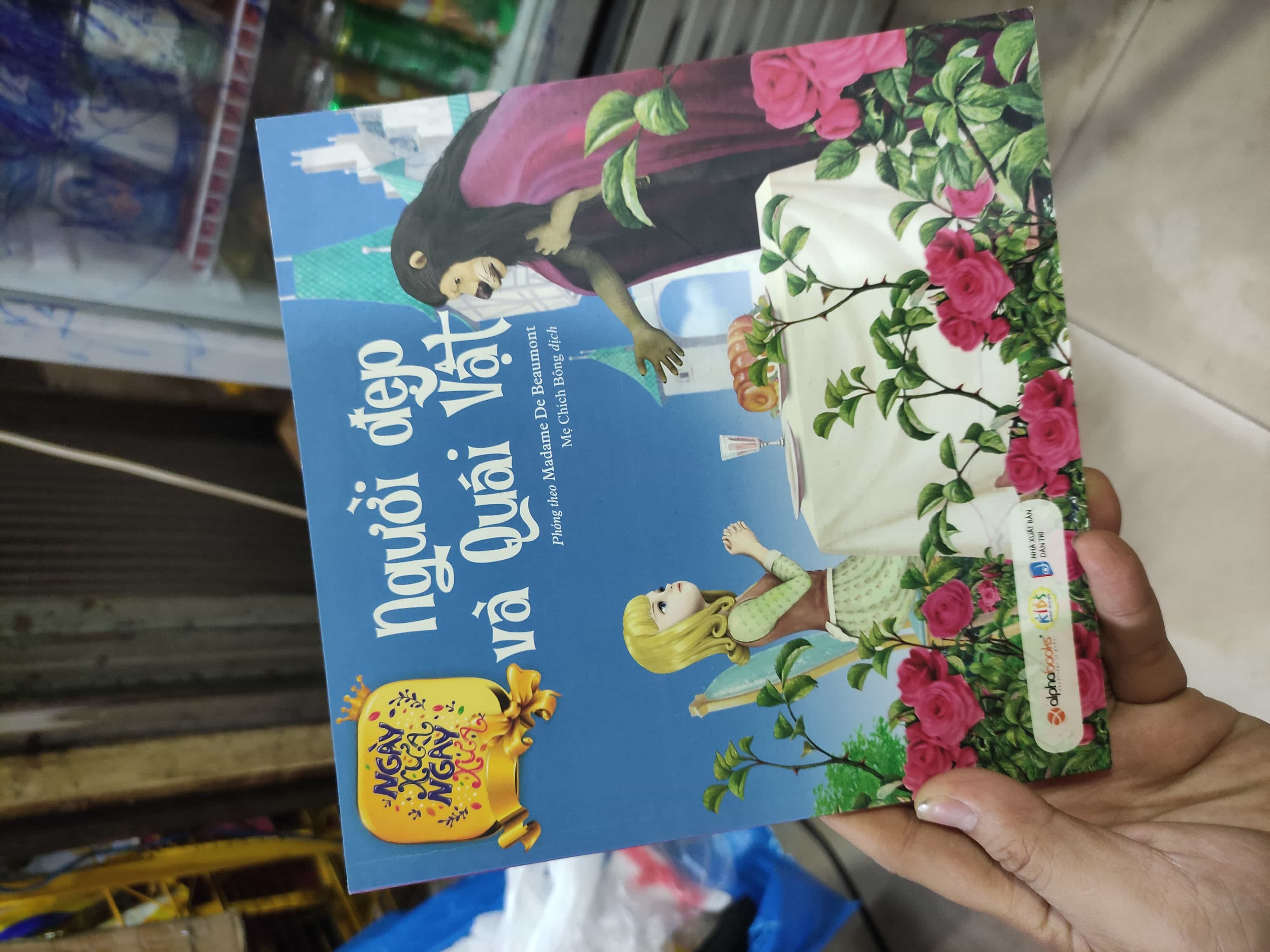 Người đẹp và quái vật (SL có thể đặt: 1 Cuốn) - SÁCH ĐẠI HỌC