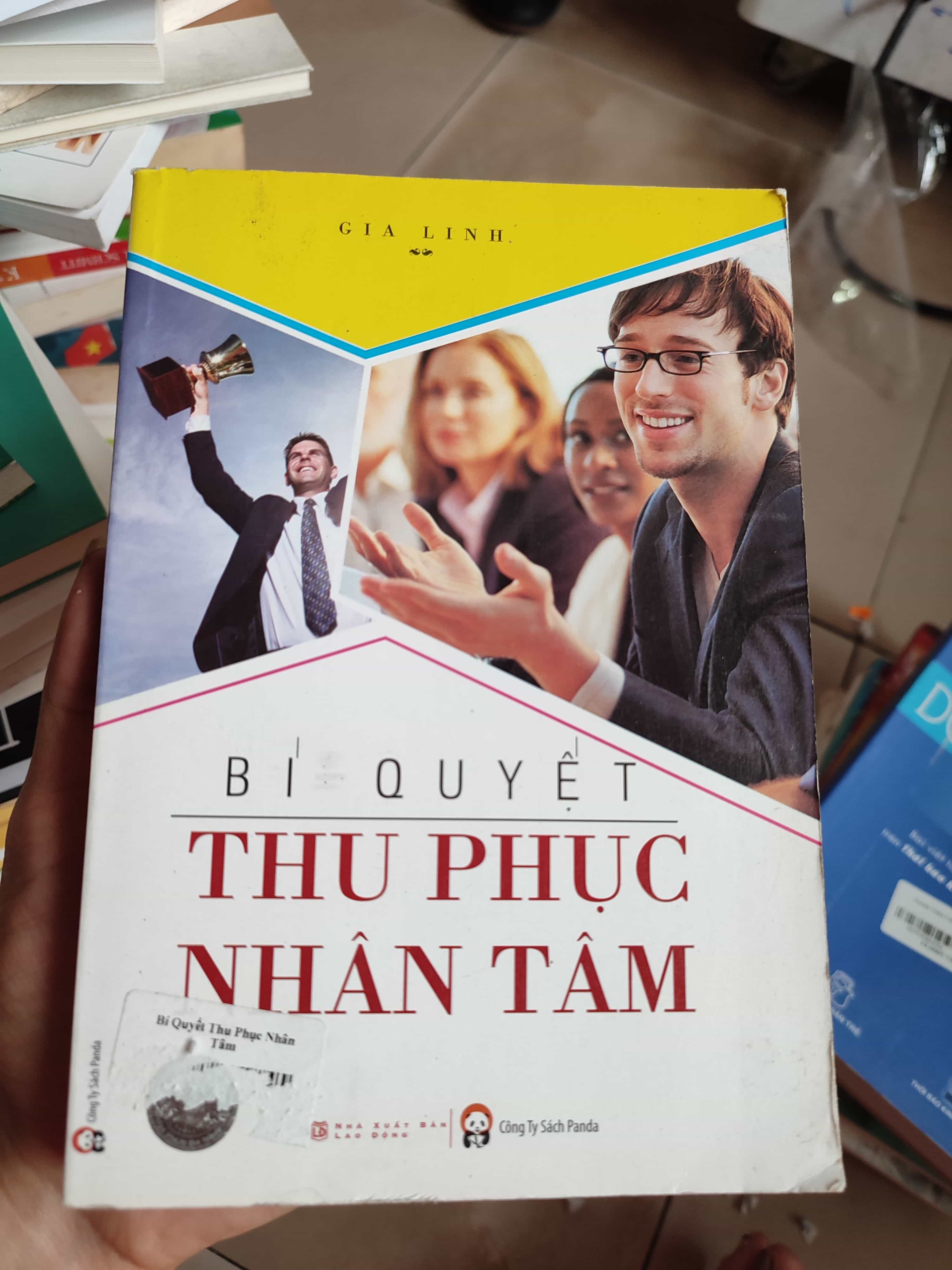 Bí quyết thu phục Nhân Tâm01/03 (SL có thể đặt: 1 Cuốn) - SÁCH ĐẠI HỌC