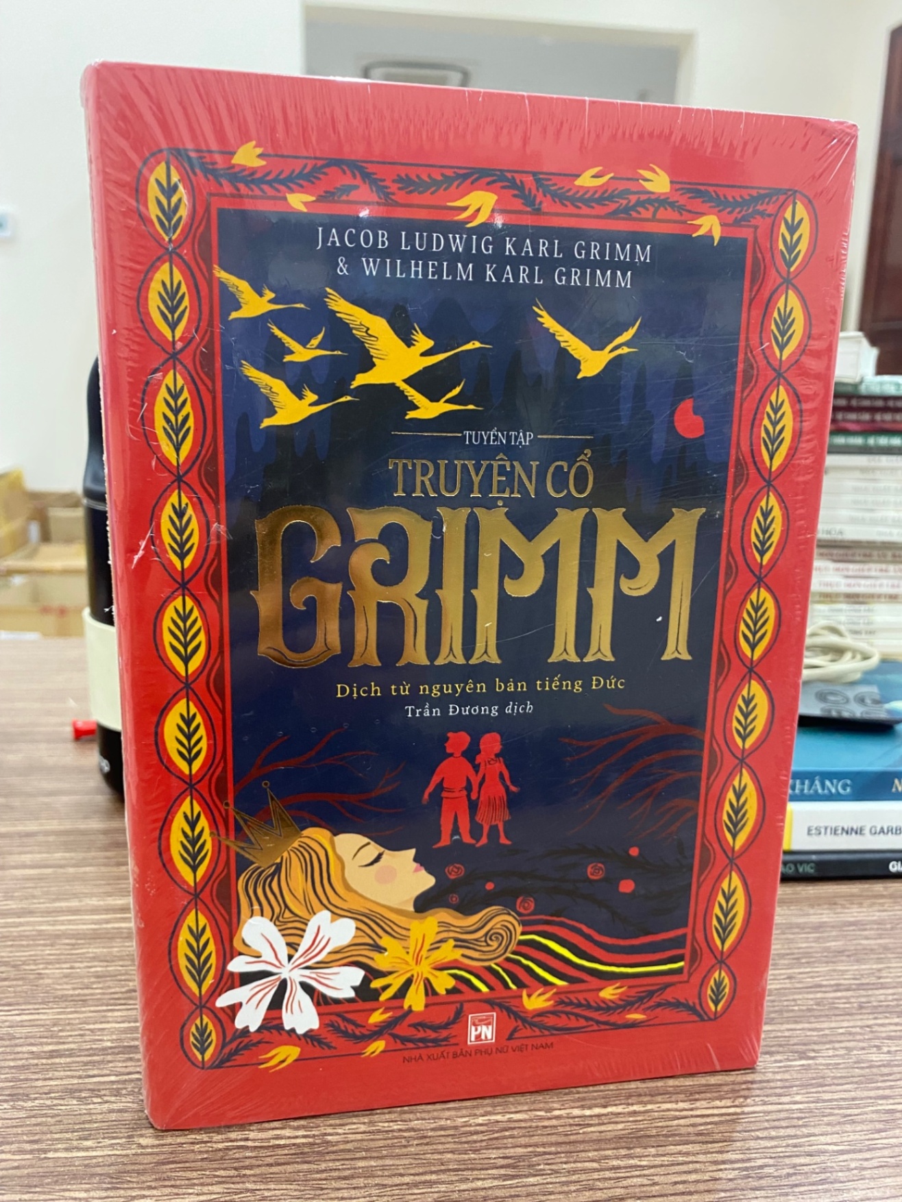 Tuyển tập truyện cổ Grim dịch từ nguyên bản tiếng Đức- sách mới nguyên seal 608 Truyện thiếu nhi (SL có thể đặt: 5 Quyển) - SÁCH ĐẠI HỌC