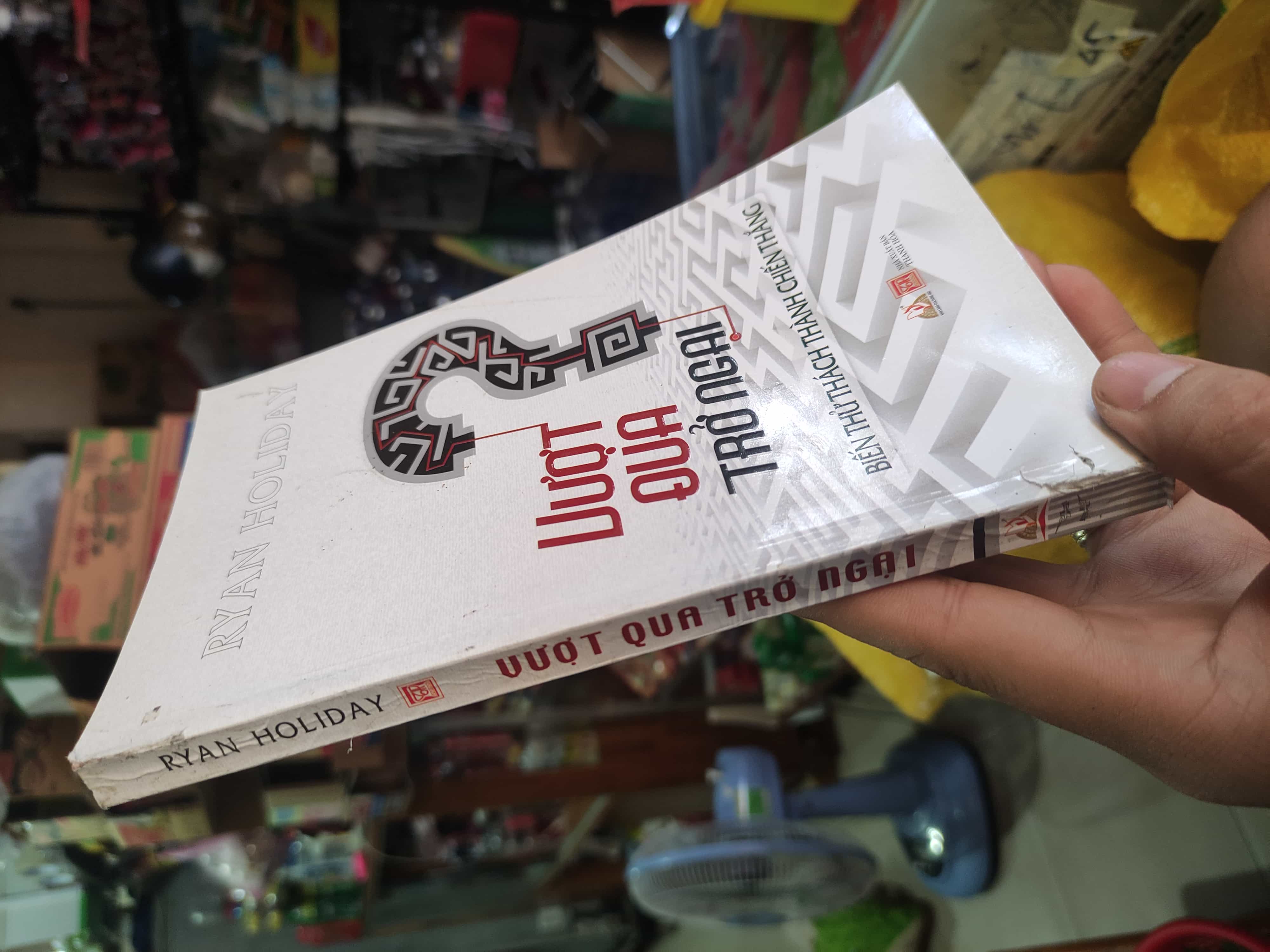 Vượt qua trở ngại Marketing, bán hàng (SL có thể đặt: 2 Cuốn) - SÁCH ĐẠI HỌC