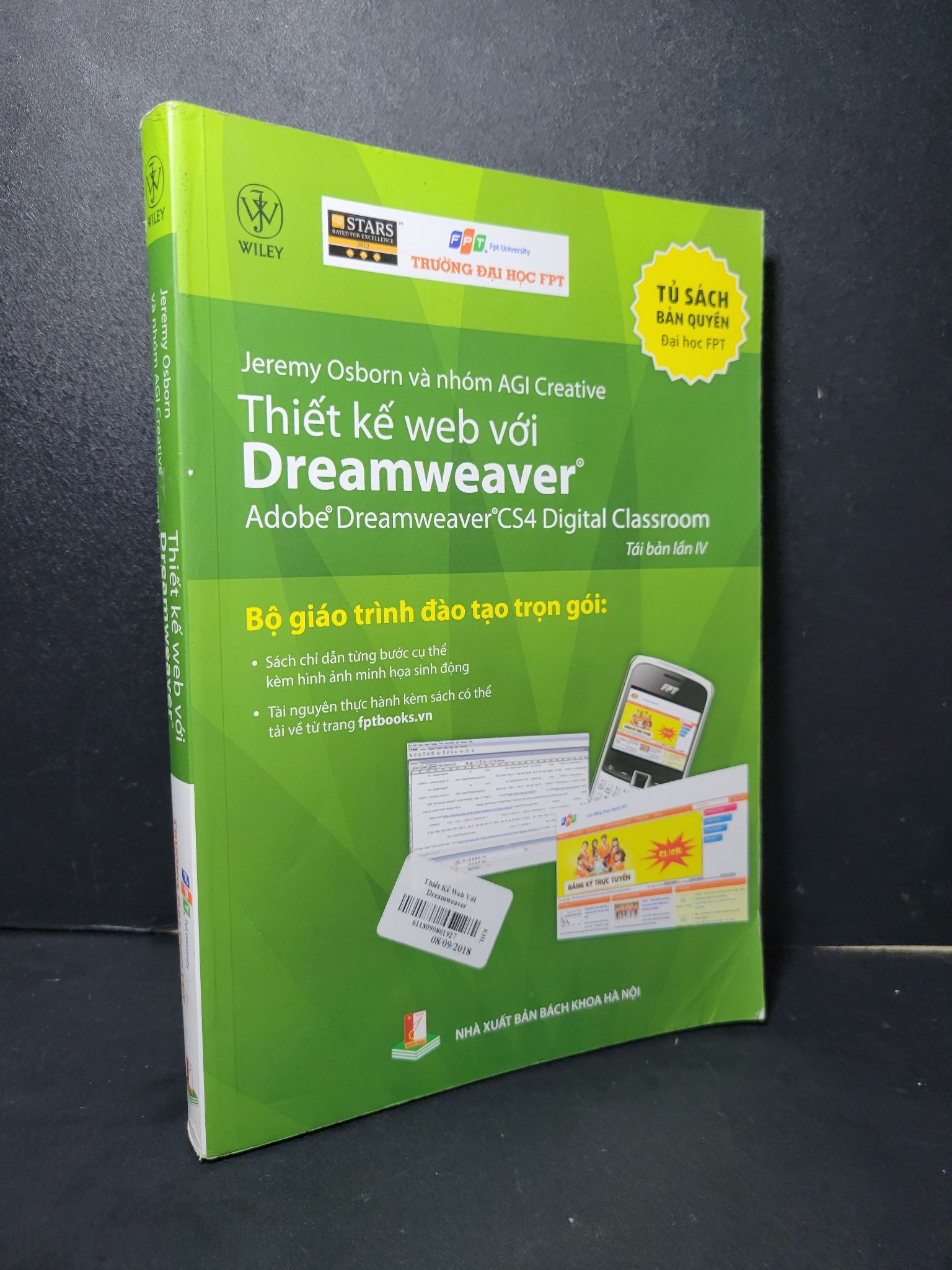Thiết kế web với Dreamweaver mới 90% bẩn bìa, ố nhẹ 2016 Jeremy Osborn và nhóm AGI Creative 2205 Thiết kế, đồ họa (SL có thể đặt: 1 Cuốn) - SÁCH ĐẠI HỌC