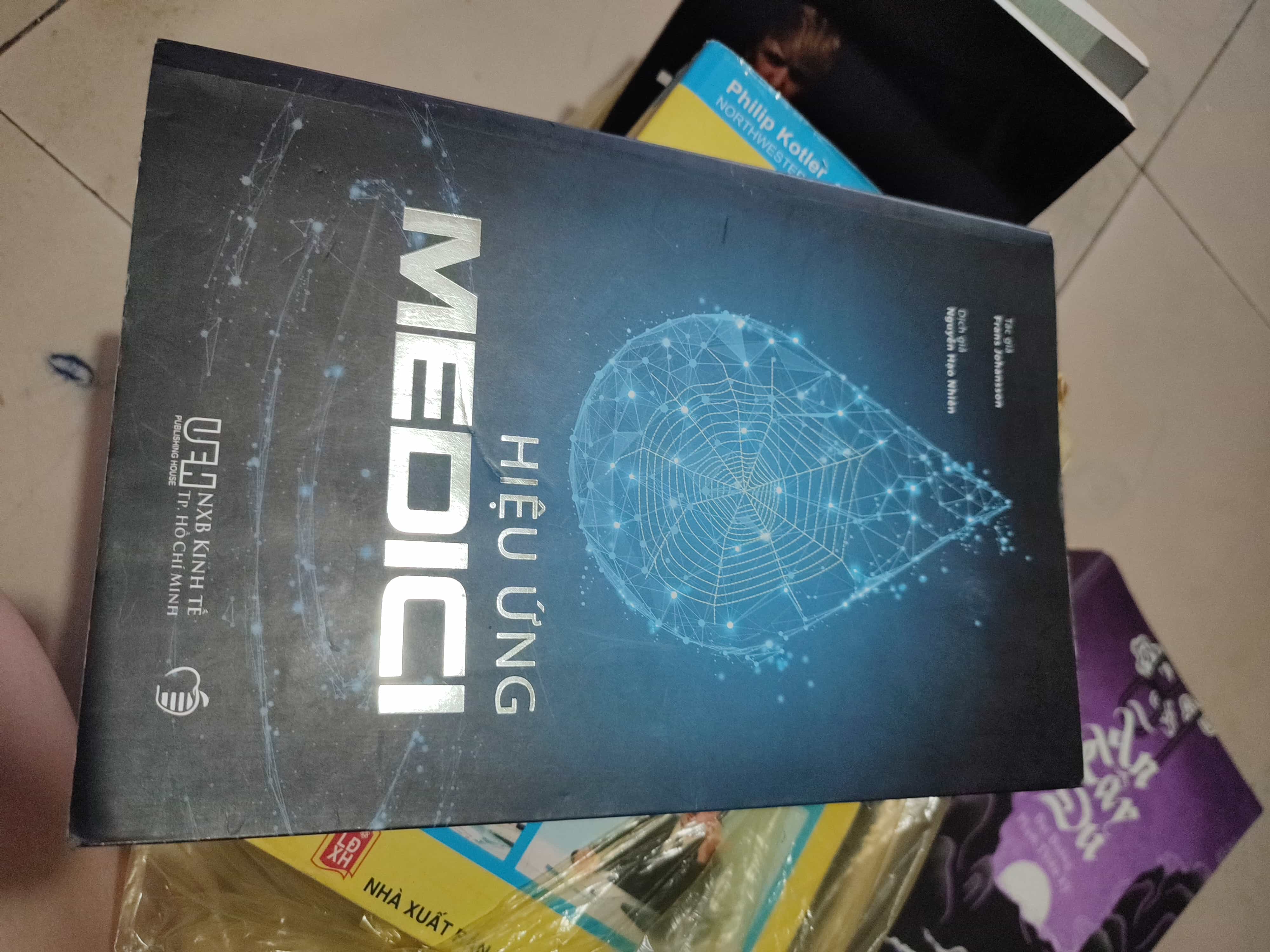 Hiệu ứng medici01/03 (SL có thể đặt: 1 Cuốn) - SÁCH ĐẠI HỌC