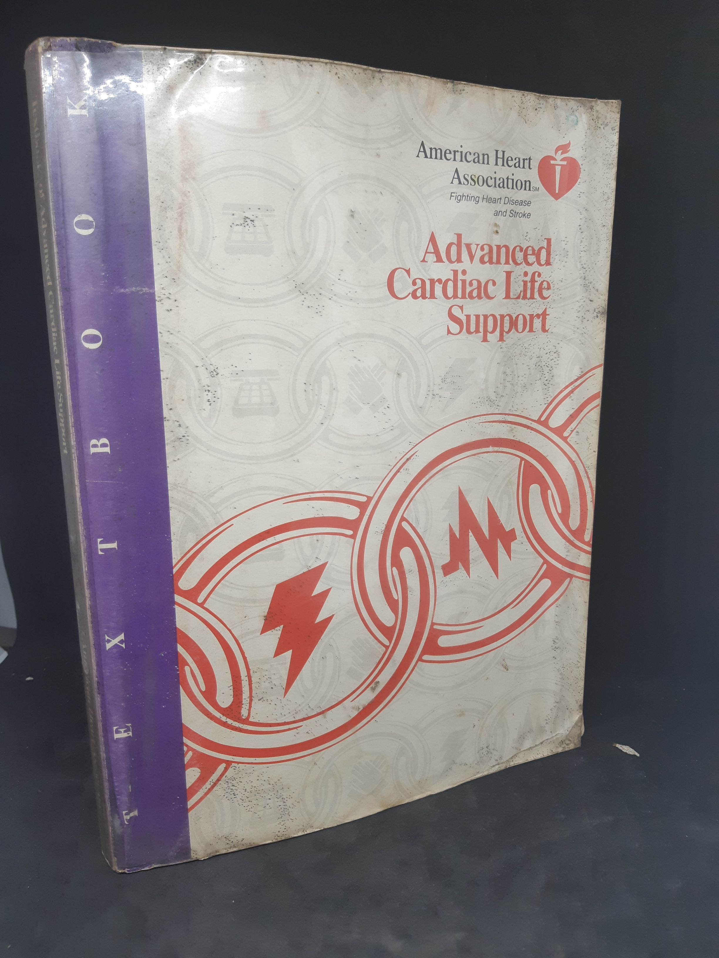 Textbook of Advanced Cardiac Life Support mới 80% 1412 Tiếng Anh (SL có thể đặt: 1 Cuốn) - SÁCH ĐẠI HỌC