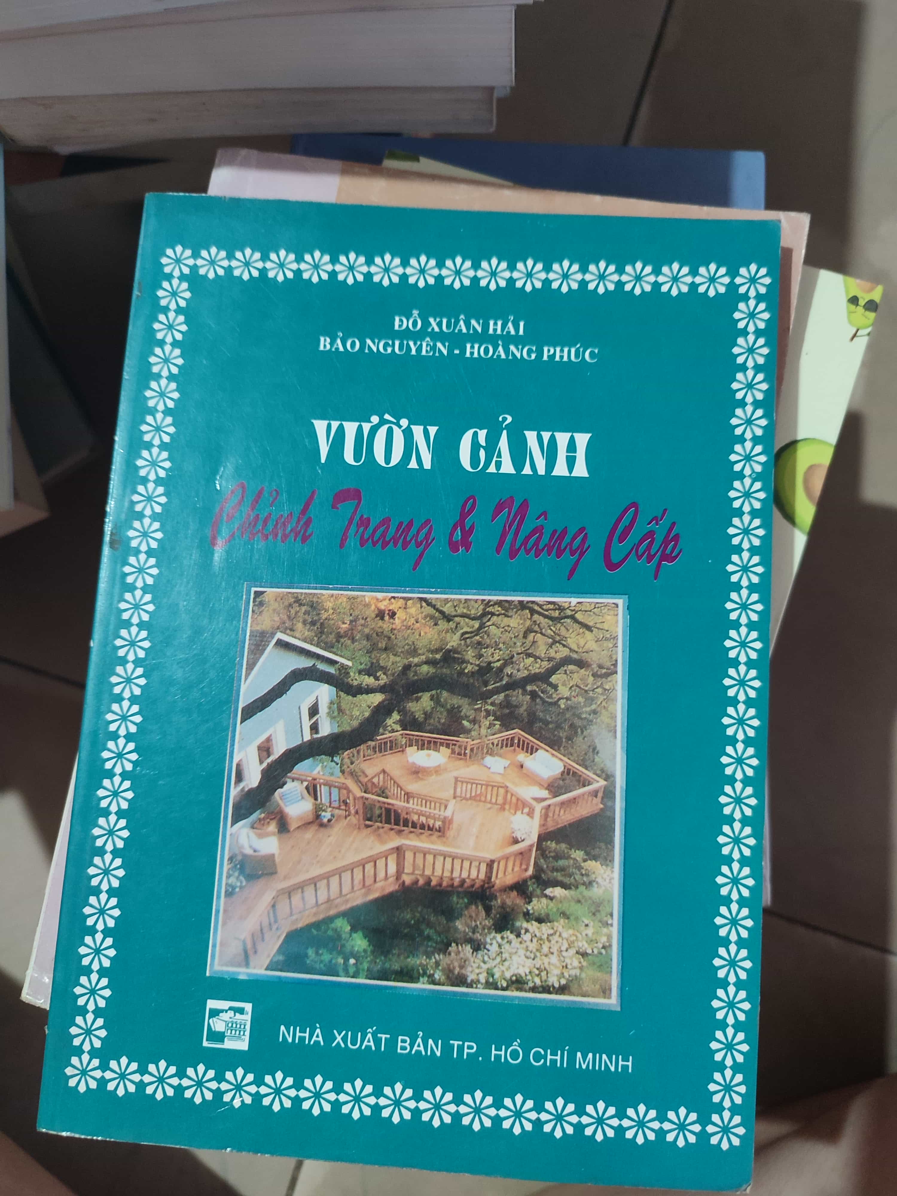 Vườn cảnh - chỉnh trang và nâng cấp Sách tư duy, kỹ năng sống (SL có thể đặt: 1 Cuốn) - SÁCH ĐẠI HỌC