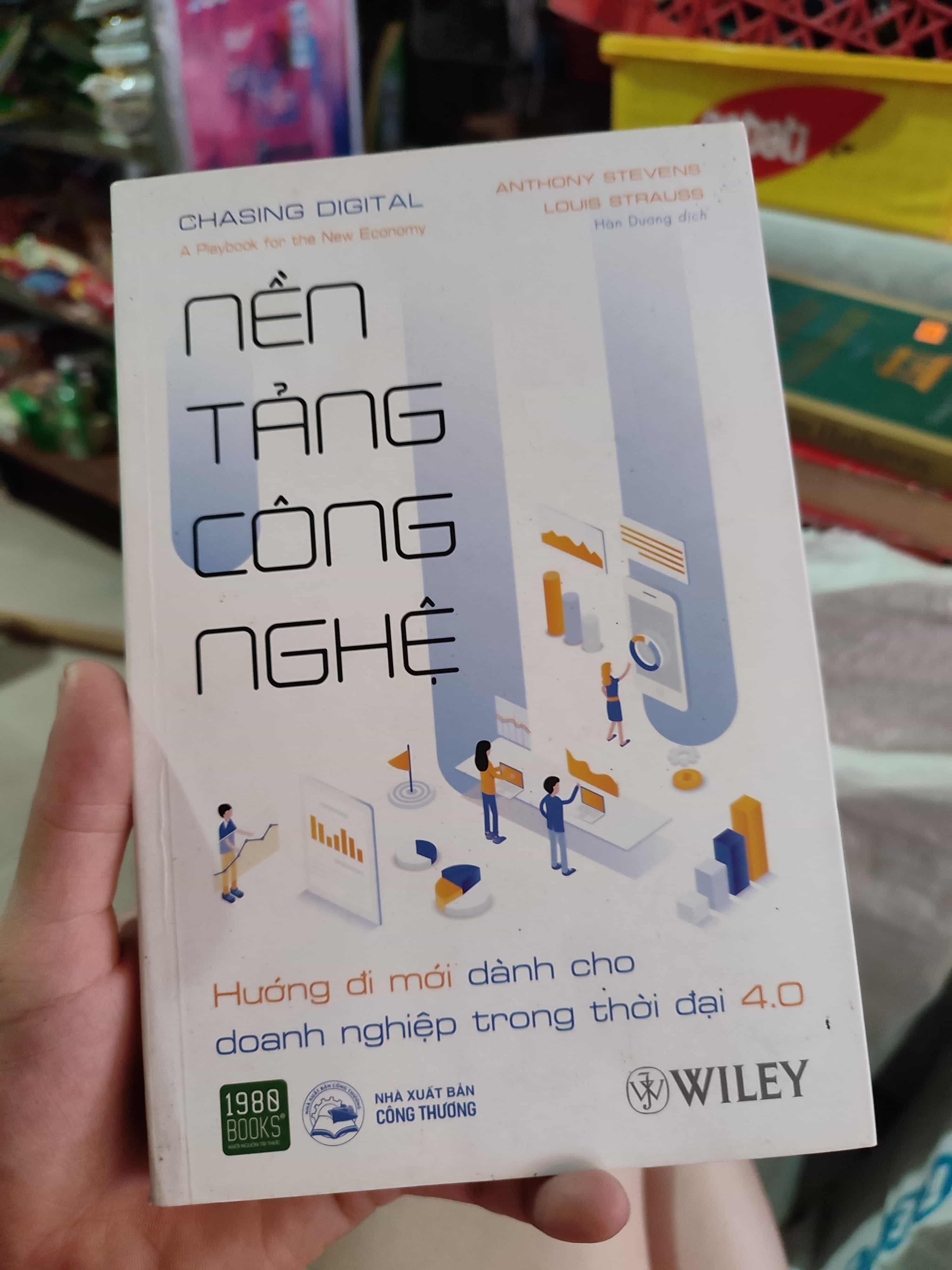 Nền tảng công nghệ hướng đi mới dành cho doanh nghiệp trong thời đại 4.001/03 Marketing, bán hàng (SL có thể đặt: 1 Cuốn) - SÁCH ĐẠI HỌC