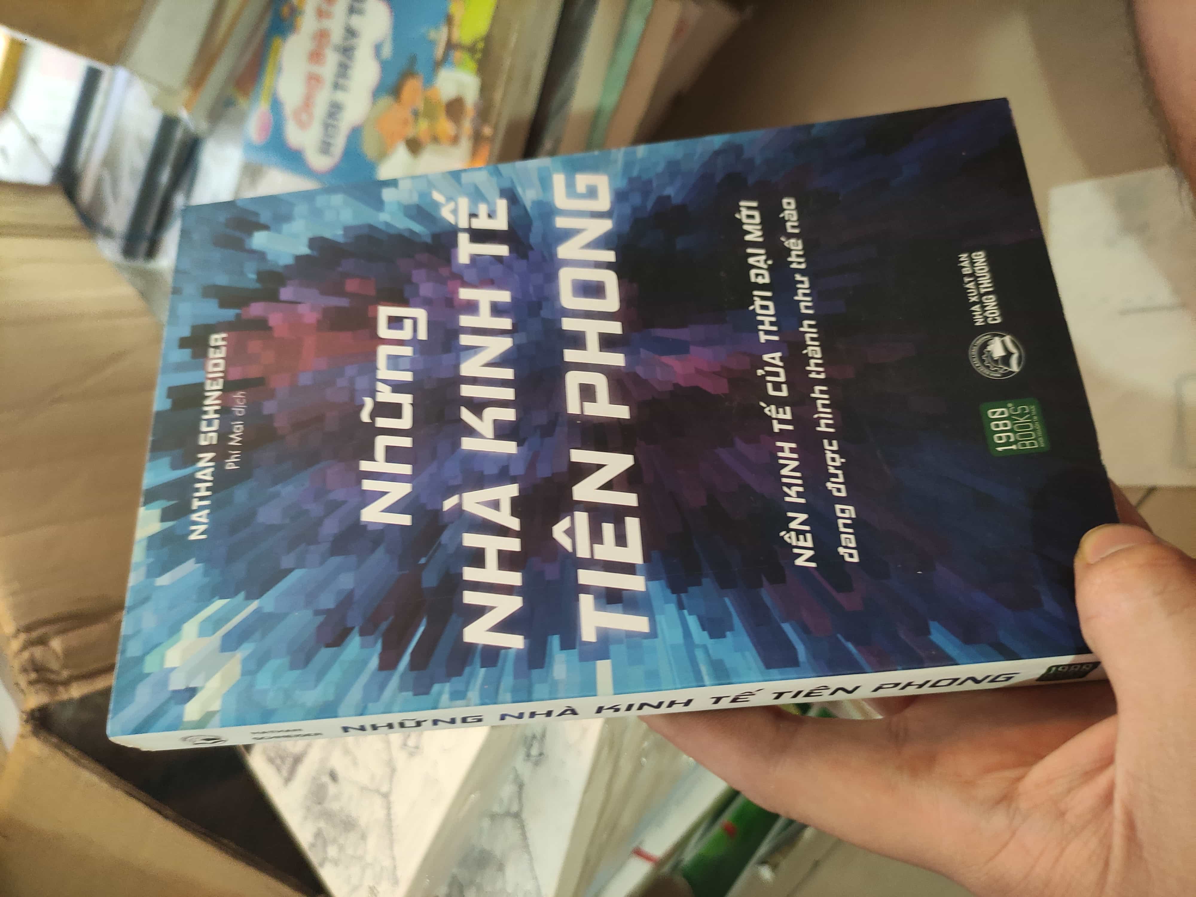 Những nhà kinh tế Tiên Phong01/03 Phân tích kinh tế (SL có thể đặt: 1 Cuốn) - SÁCH ĐẠI HỌC