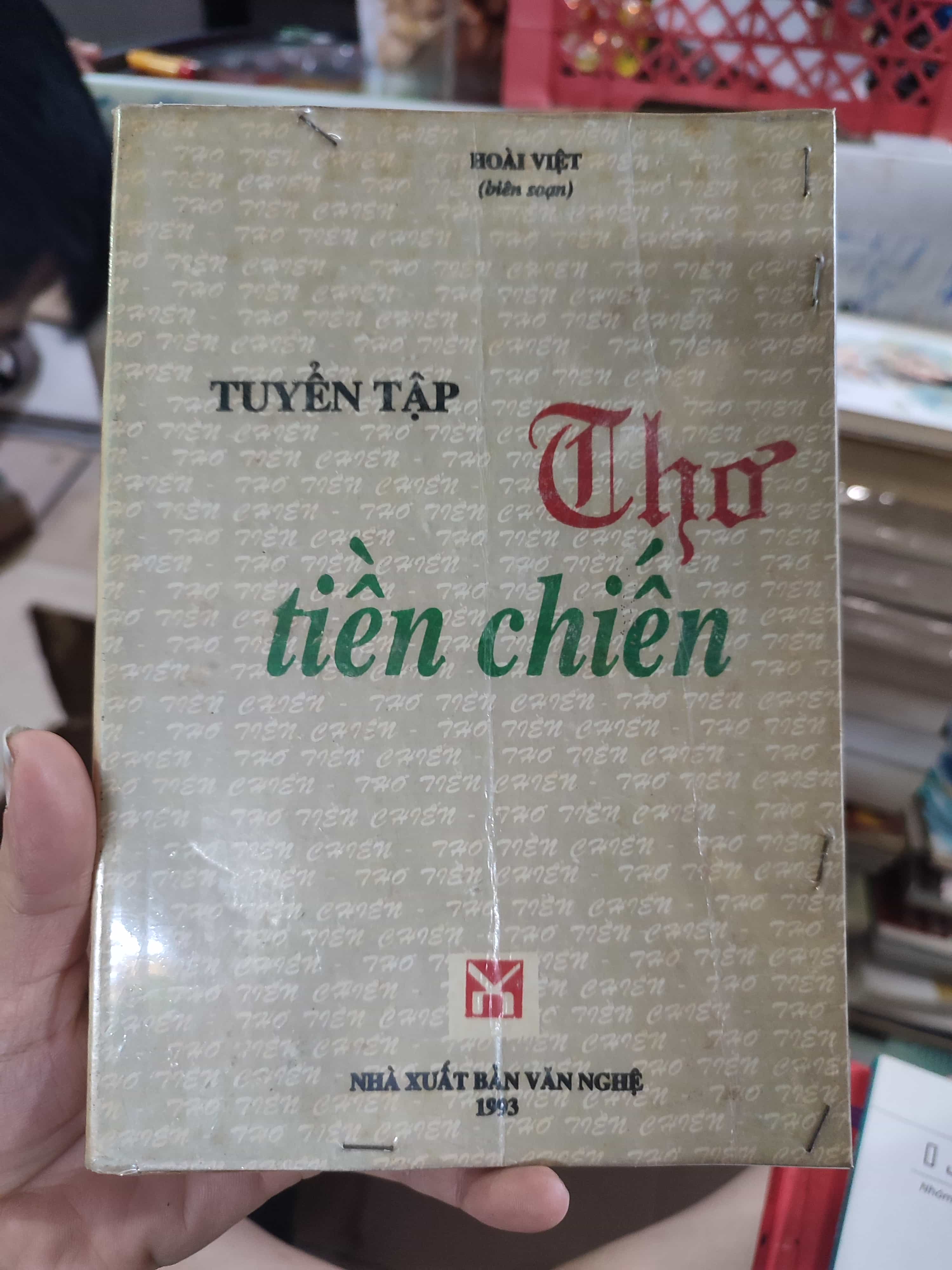 Thơ tiền chiến01/03 Thơ ca, tục ngữ, ca dao, thành ngữ (SL có thể đặt: 1 Cuốn) - SÁCH ĐẠI HỌC