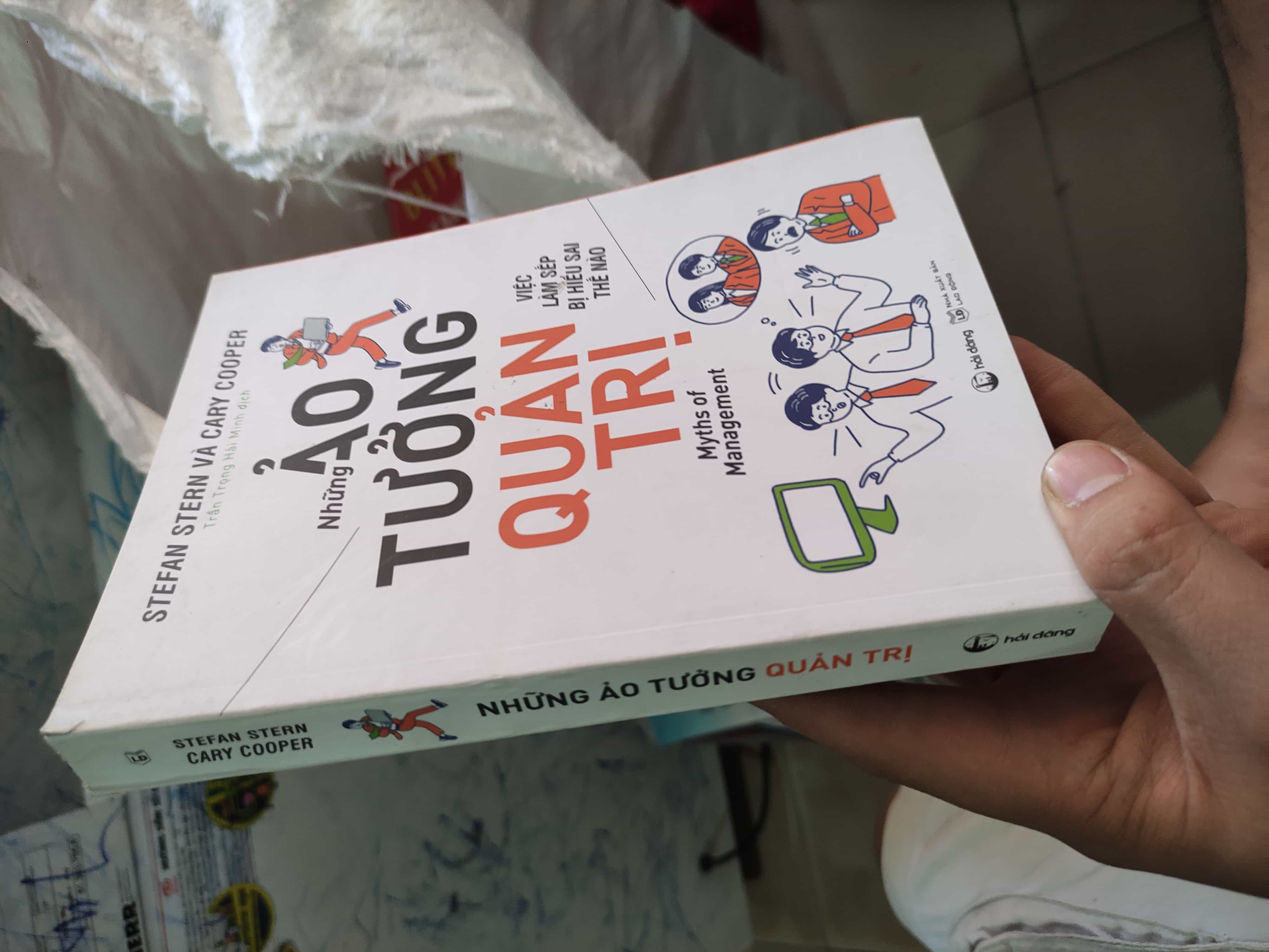Những ảo tưởng Quản Trị01/03 Quản trị, lãnh đạo (SL có thể đặt: 1 Cuốn) - SÁCH ĐẠI HỌC