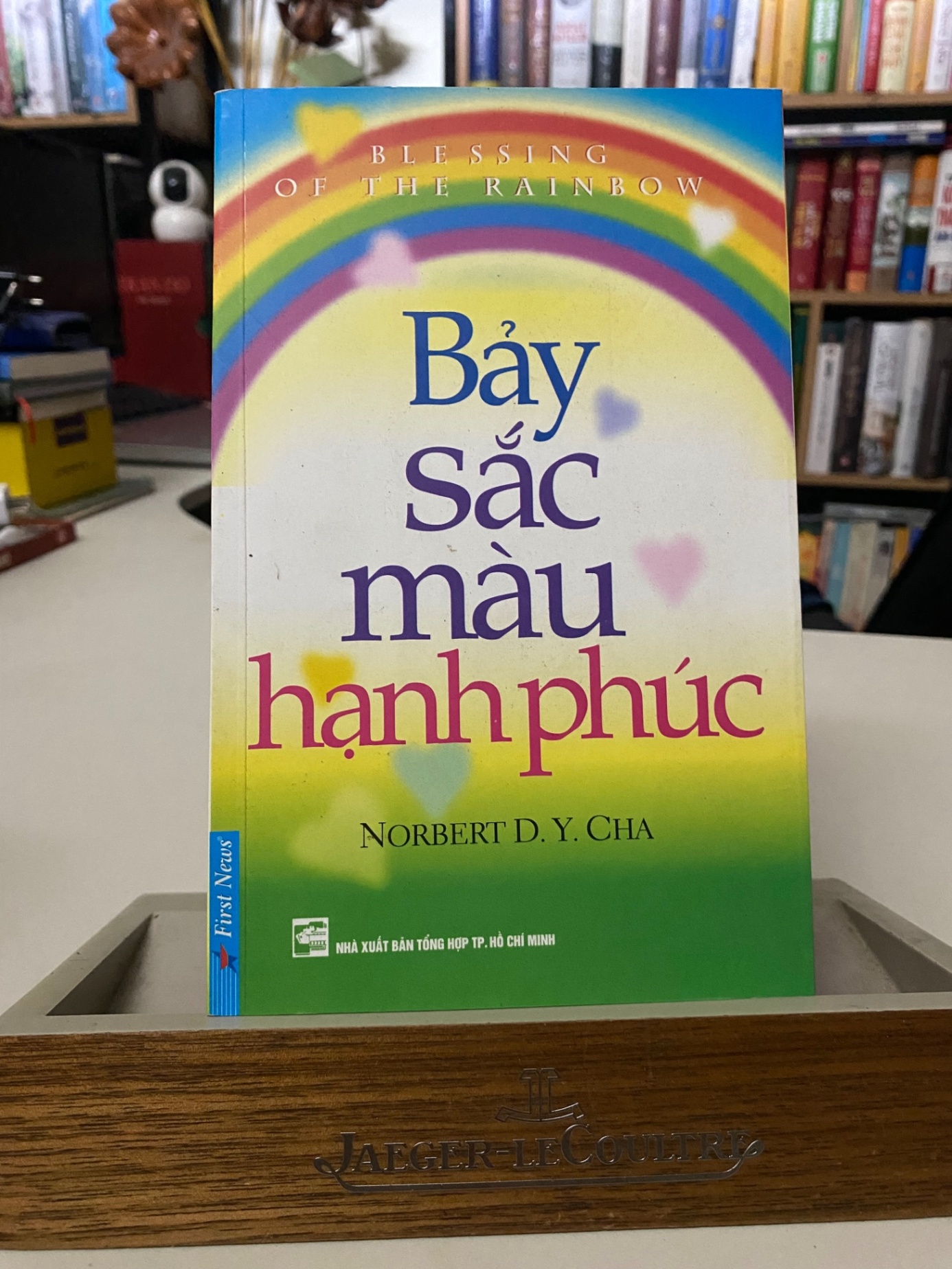 Bảy Sắc Màu Hạnh Phúc-Tác giả Norbert D Y Ch— sách lưu kho mới 90% 540 (SL có thể đặt: 9 Quyển) - SÁCH ĐẠI HỌC