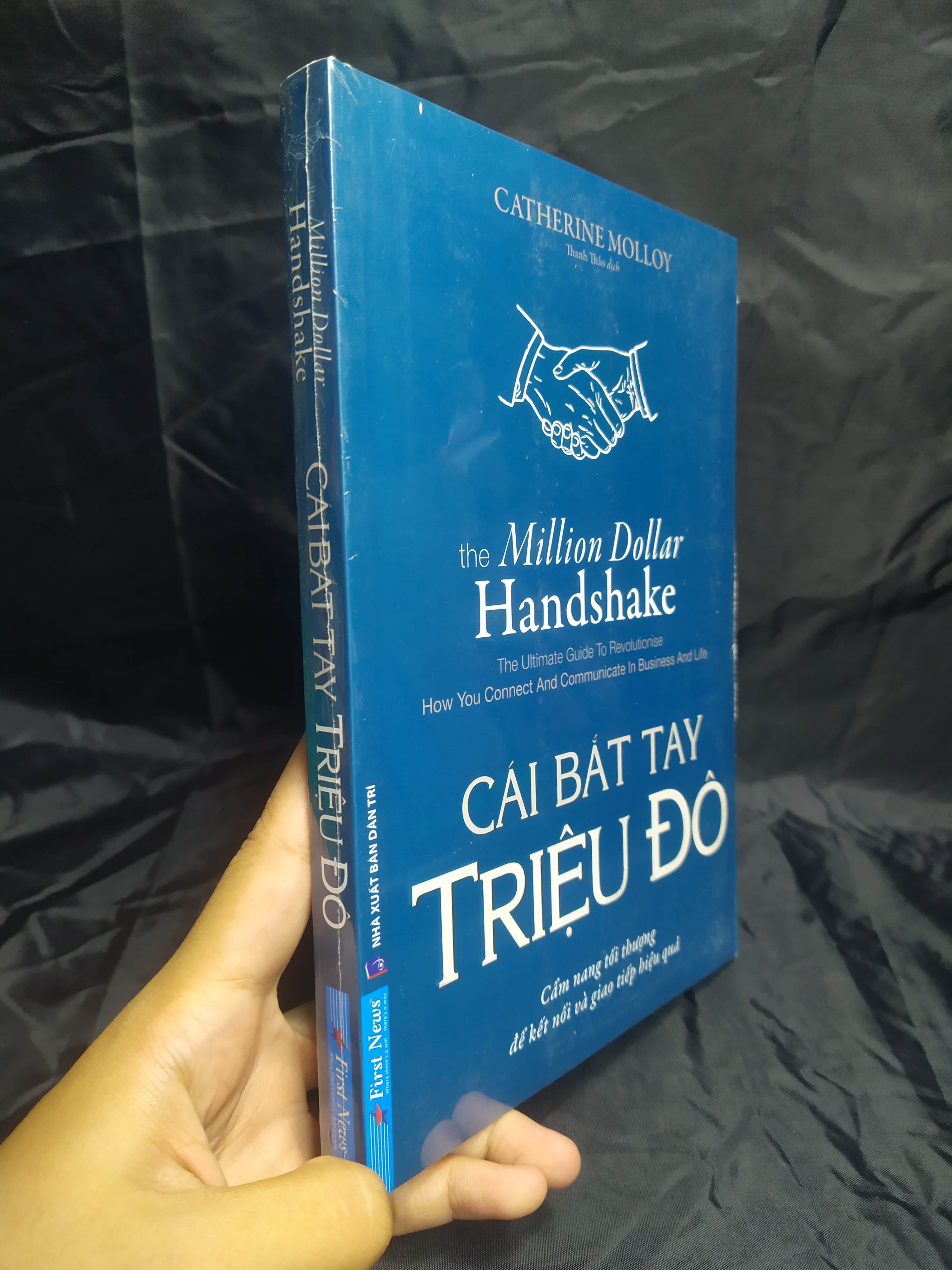Cái bắt tay triệu đô mới 100% 2811 (SL có thể đặt: 1 Cuốn) - SÁCH ĐẠI HỌC