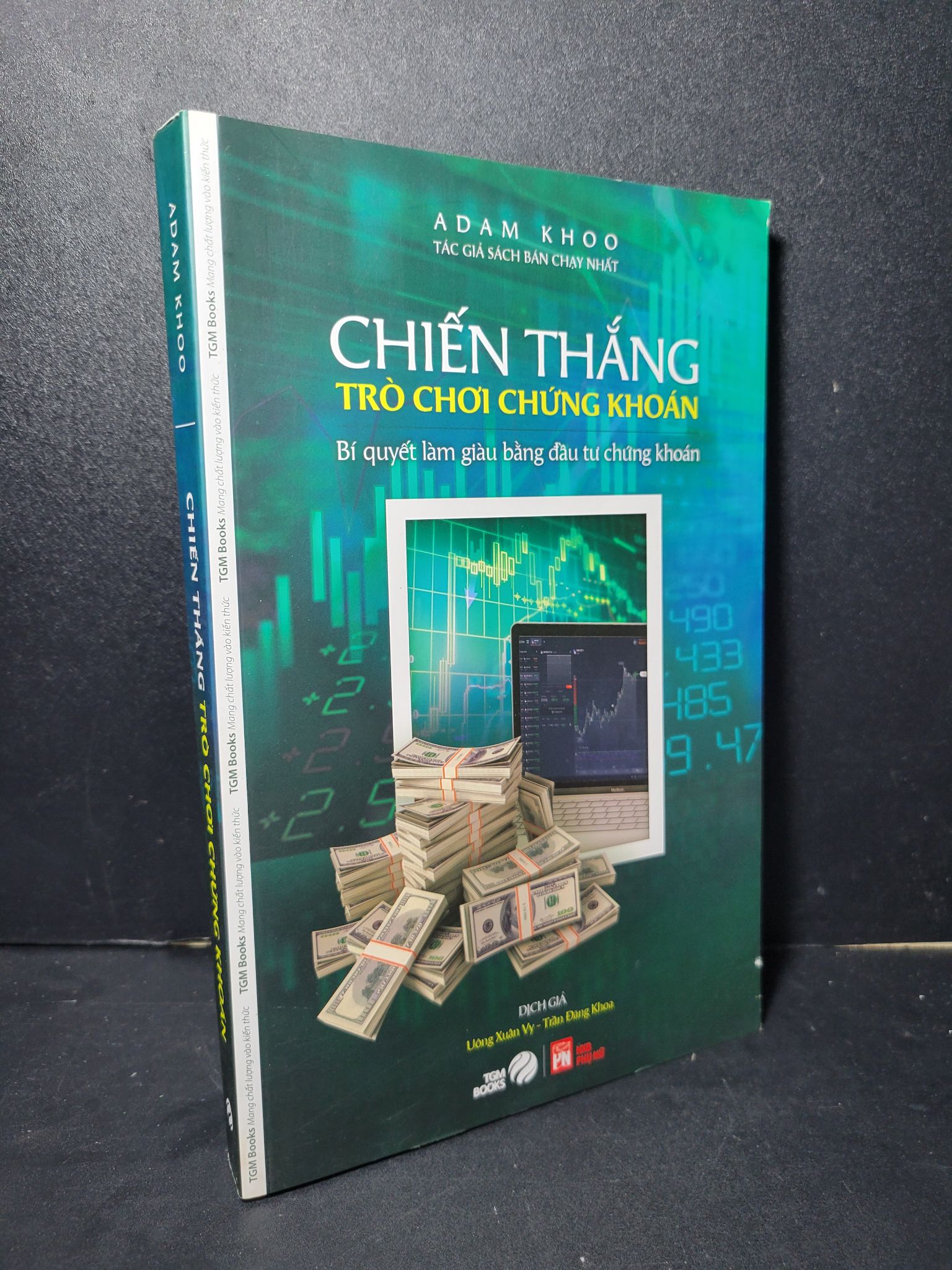 Chiến thắng trò chơi chứng khoán mới 80% bẩn bìa, tróc bìa 2019 Adam Khoo 2205 Chứng khoán, bất động sản, đầu tư (SL có thể đặt: 1 Cuốn) - SÁCH ĐẠI HỌC