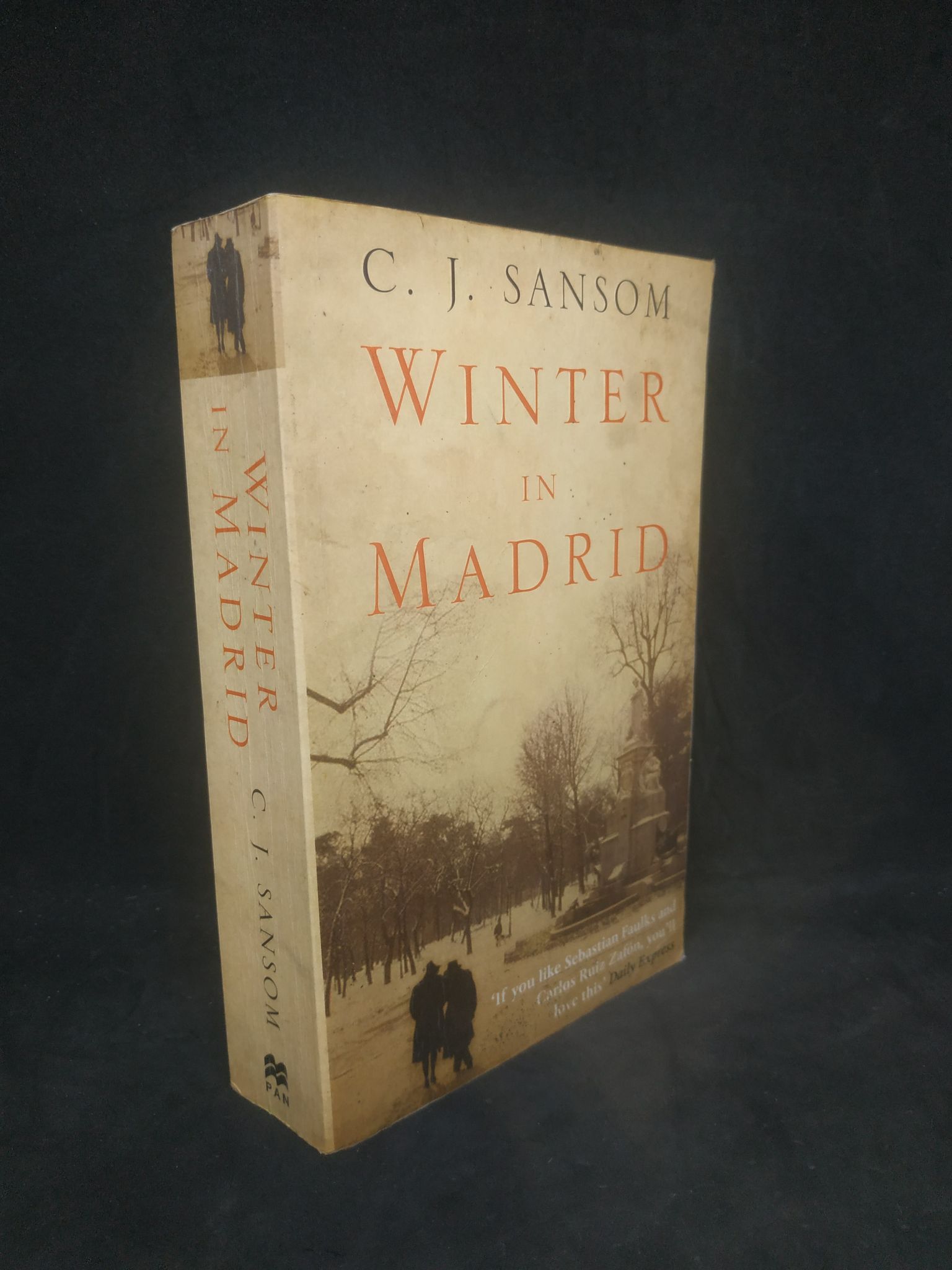 Winter in the madrid mới 80% 1402 Sách ngoại văn (SL có thể đặt: 1 Cuốn) - SÁCH ĐẠI HỌC