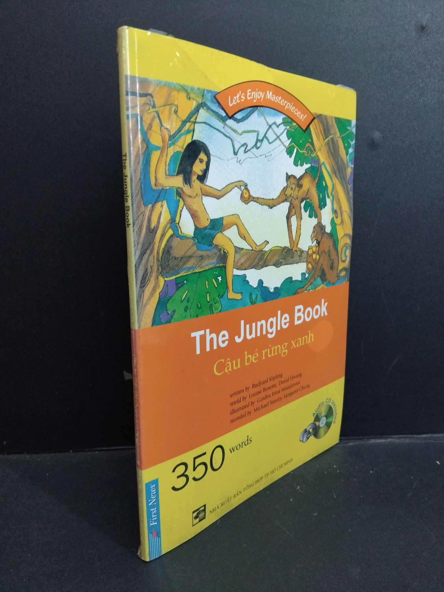The jungle book Cậu bé rừng xanh (kèm CD, có seal) mới 90% ố nhẹ 2811 (SL có thể đặt: 1 Cuốn) - SÁCH ĐẠI HỌC