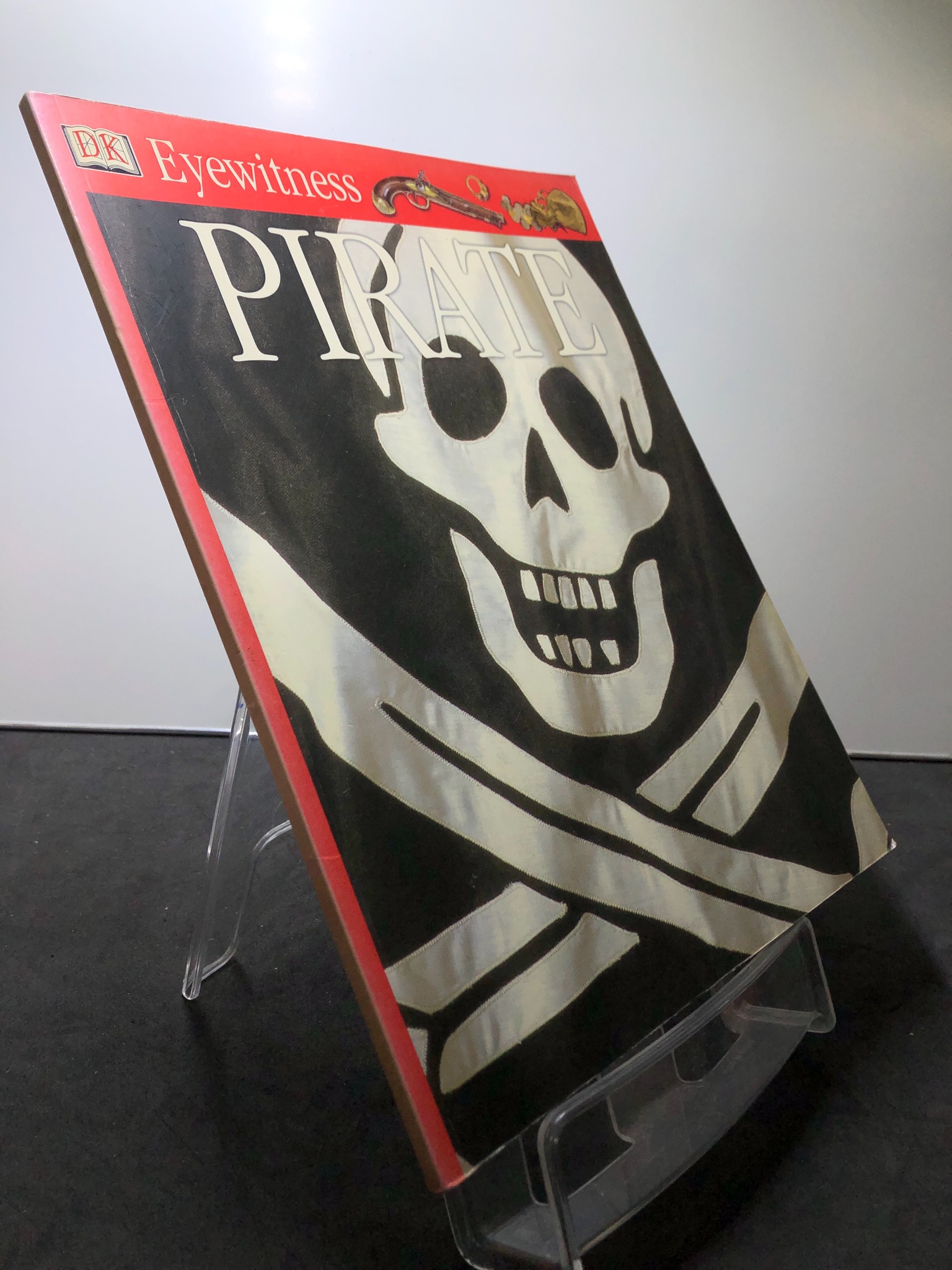 Pirate mới 85% bẩn nhẹ DK 2707 Sách ngoại văn (SL có thể đặt: 1 Cuốn) - SÁCH ĐẠI HỌC