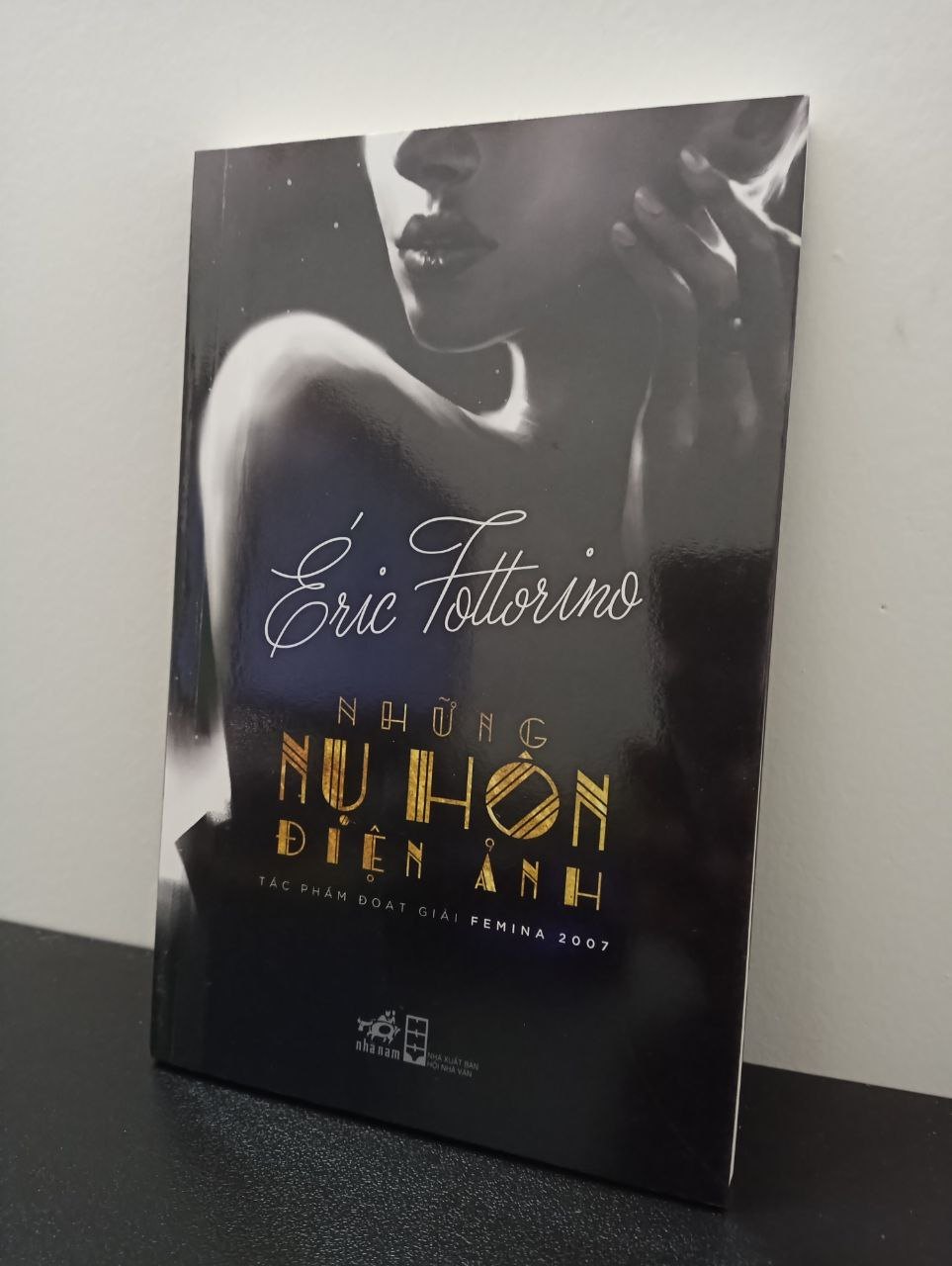 Những Nụ Hôn Điện Ảnh Eric Fottorino New 95% 2702 Tiểu thuyết (SL có thể đặt: 2 cuốn) - SÁCH ĐẠI HỌC