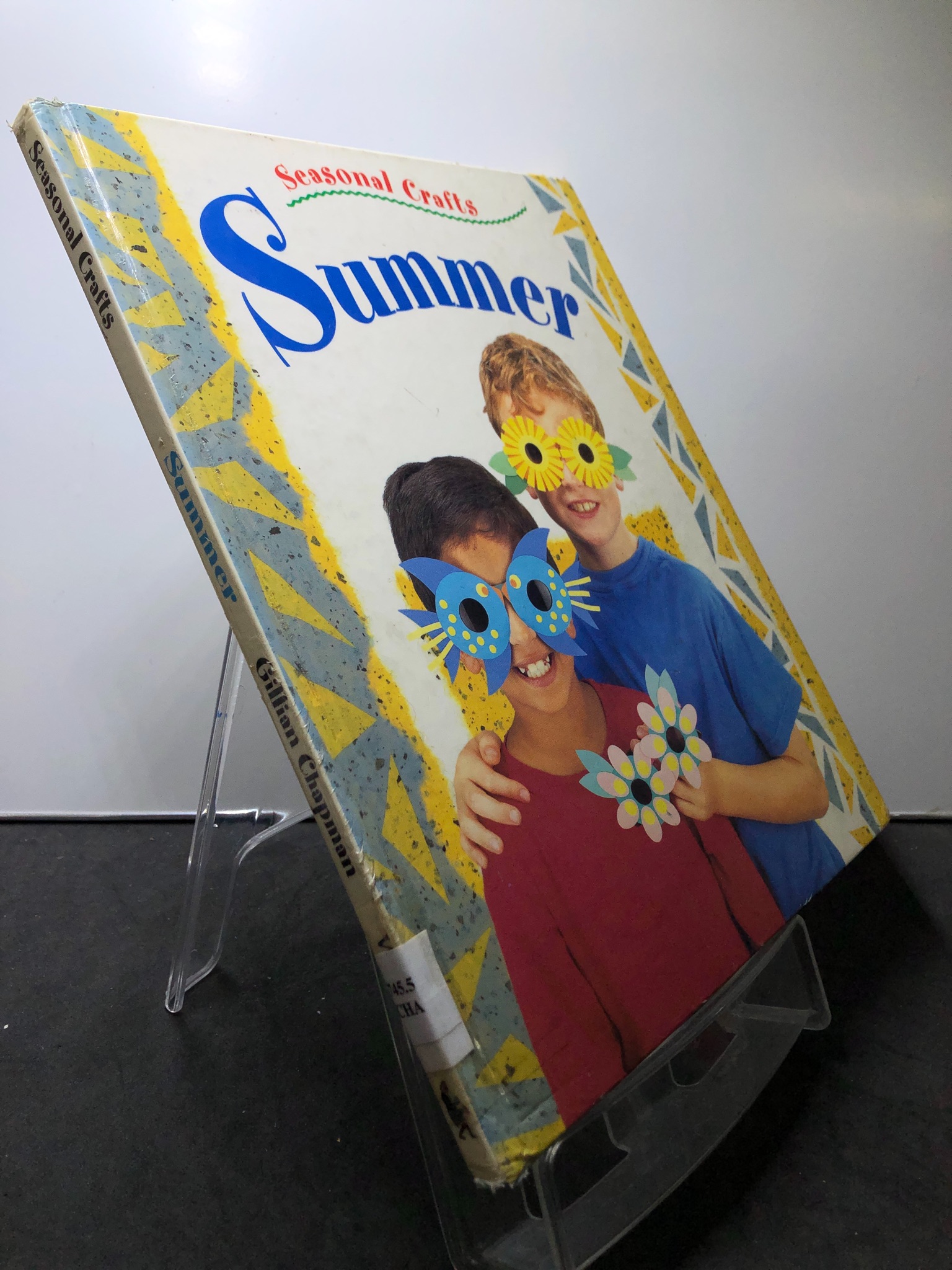 Summer BÌA CỨNG mới 80% bẩn nhẹ Seasonal Crafts 3107 Sách ngoại văn (SL có thể đặt: 1 Cuốn) - SÁCH ĐẠI HỌC