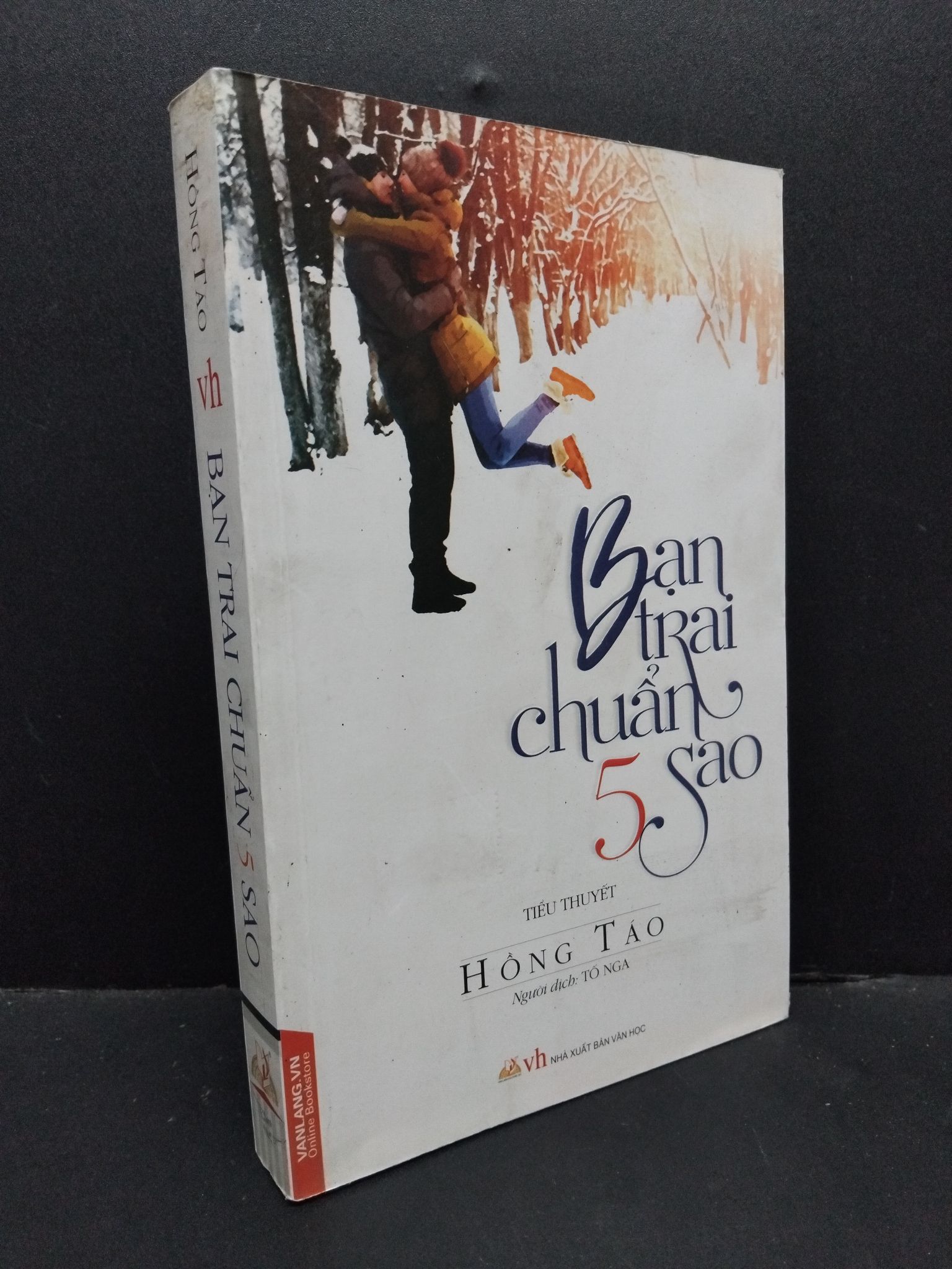 Bạn trai chuẩn 5 sao Hồng Táo mới 80% bẩn bìa, ố nhẹ, tróc bìa nhẹ 2017 3010 (SL có thể đặt: 1 Cuốn) - SÁCH ĐẠI HỌC