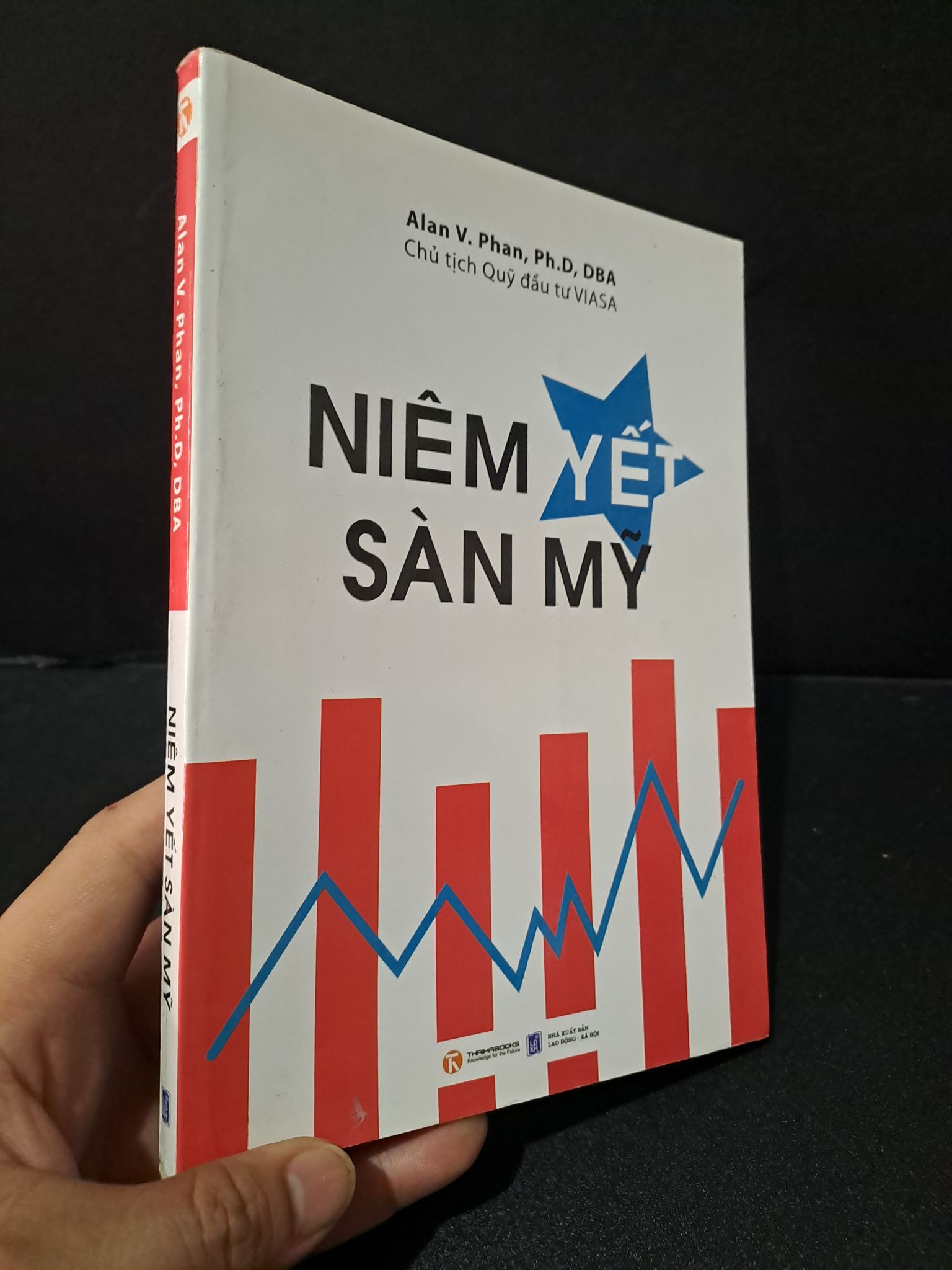 Niêm yết sàn Mỹ mới 80% bẩn bìa, ố nhẹ 2011 Alan V.Phan, Ph.D, DBA 1804 (SL có thể đặt: 1 Cuốn) - SÁCH ĐẠI HỌC